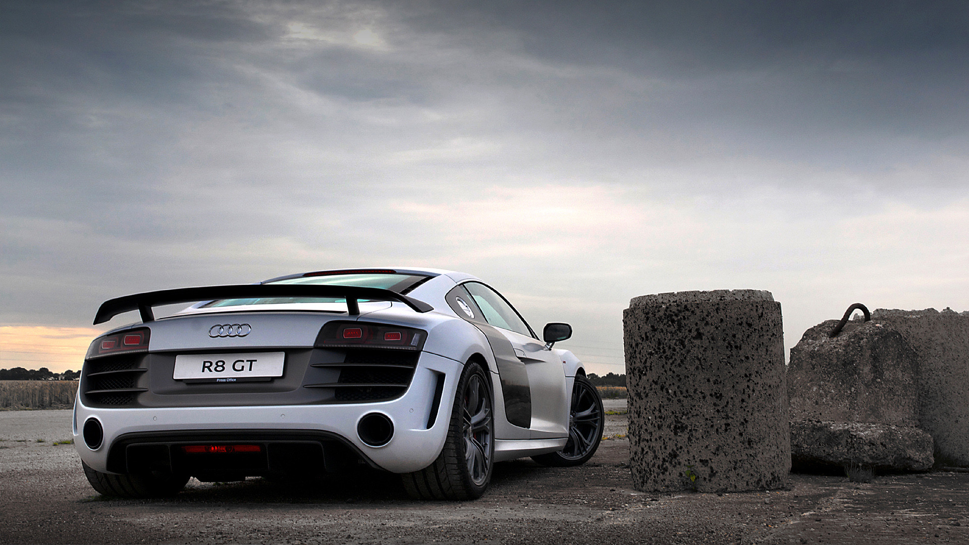 Collection Of Audi R8 Wallpaper On Spyder Wallpapers - Audi R8 Background Hd - HD Wallpaper 