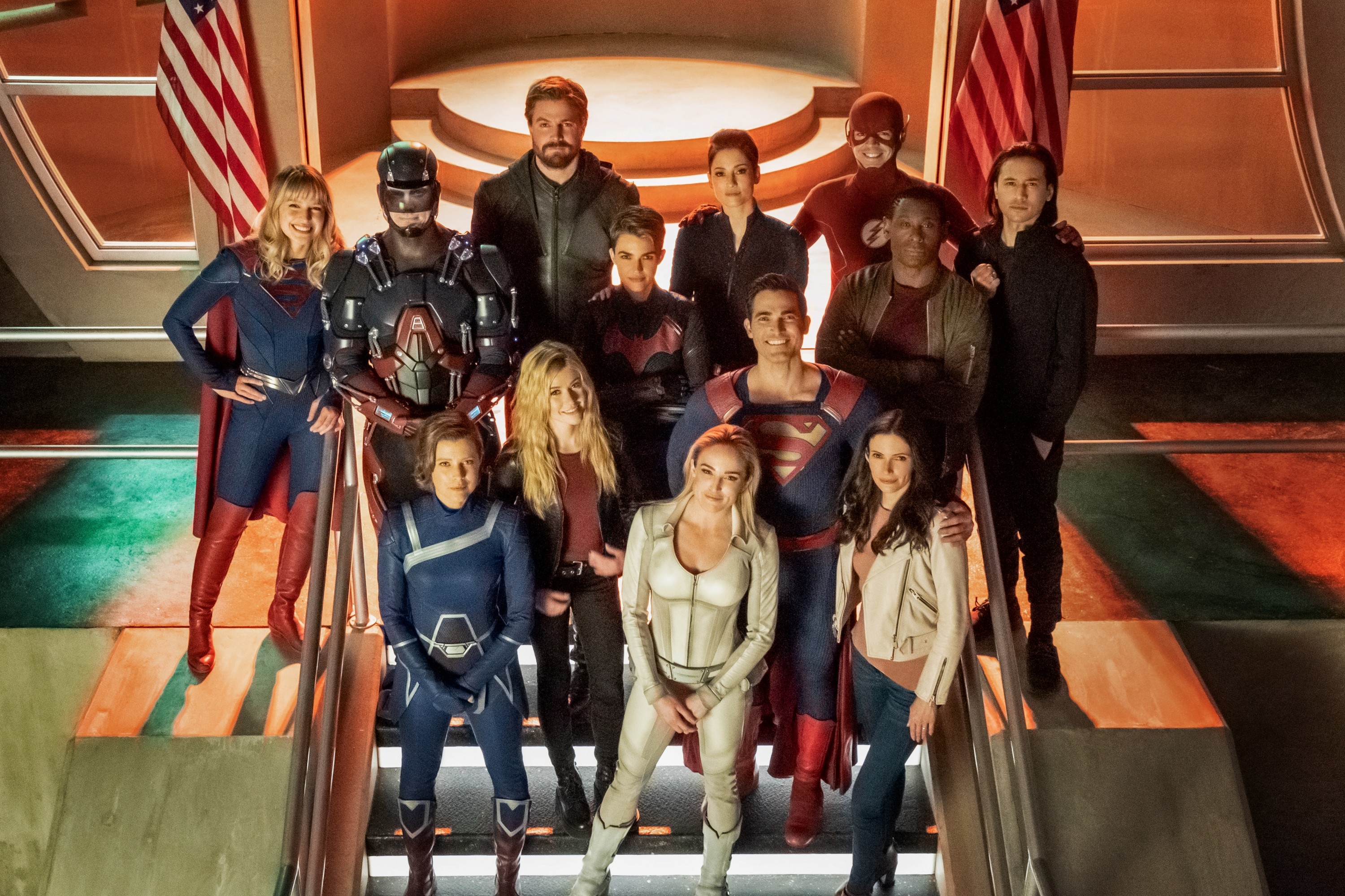 Crisis On Infinite Earths Arrowverse - HD Wallpaper 