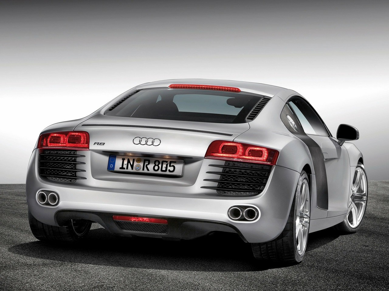 Free Hd Audi Cars Wallpapers Download Car - Harga Audi R8 Di Malaysia - HD Wallpaper 