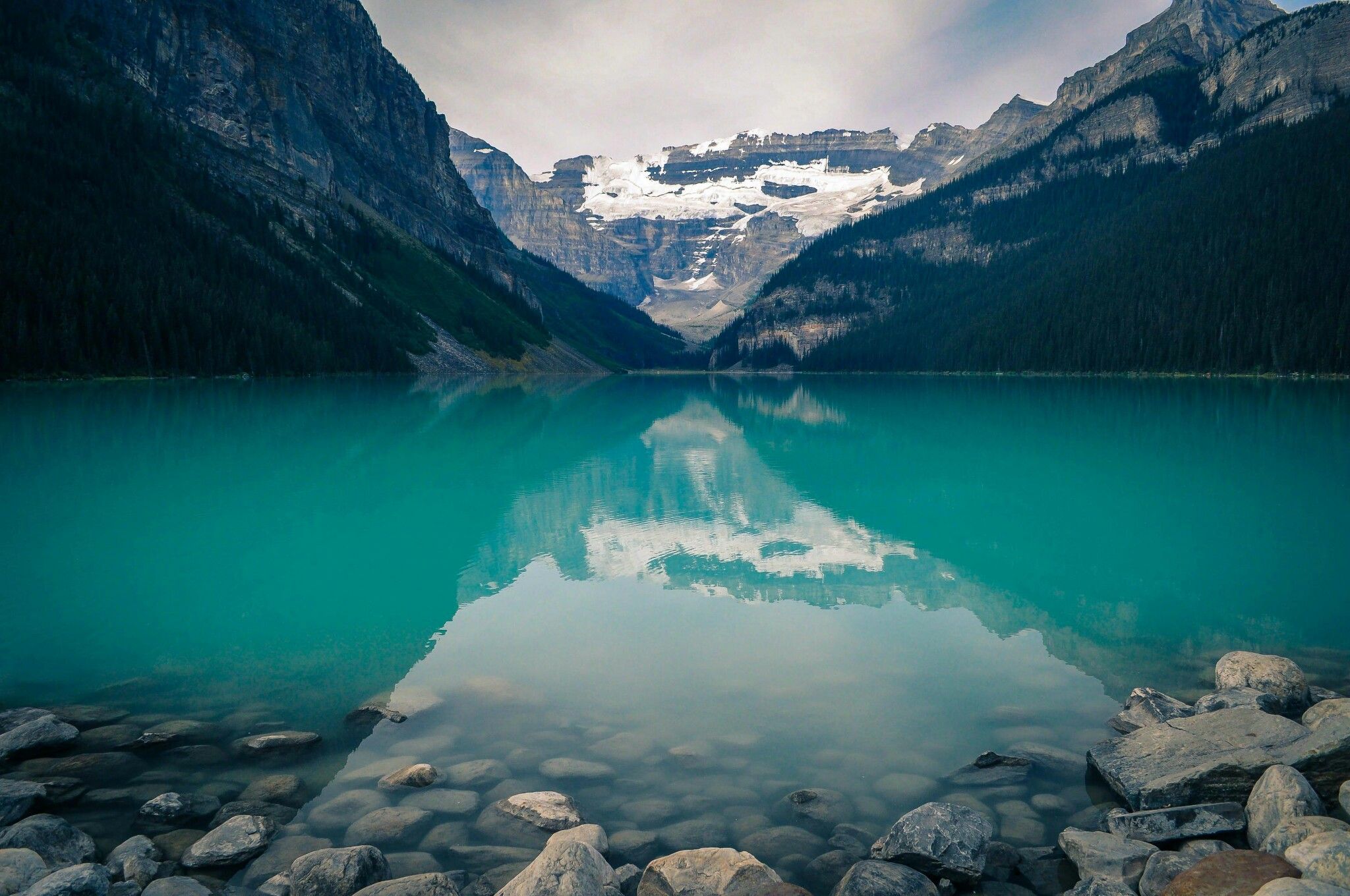 Clear Green Mountain Lake Desktop Wallpaper 
 Data-src - Mountain Lake Desktop Backgrounds - HD Wallpaper 
