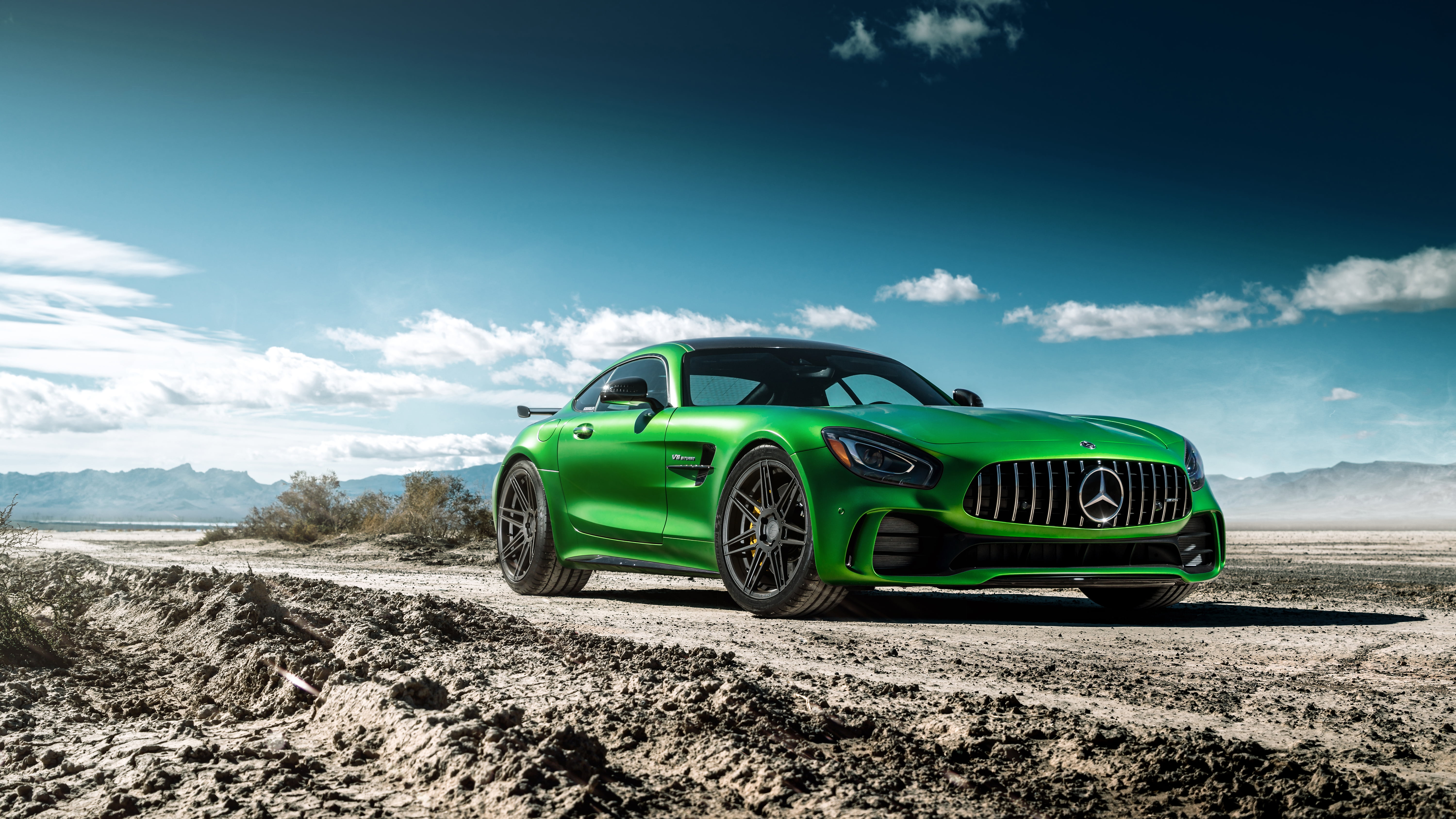 Amg Gt R Background - HD Wallpaper 