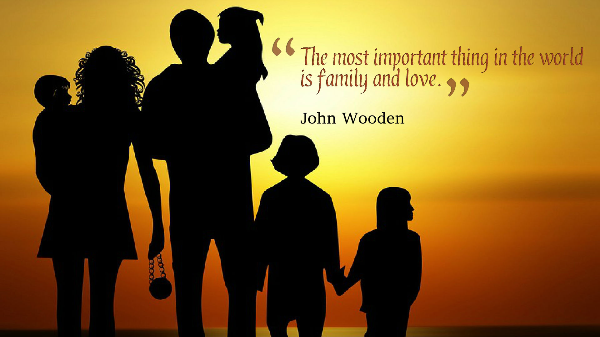 Family Quotes Hd Wallpapers - Family Is The Most Beautiful Thing - HD Wallpaper 