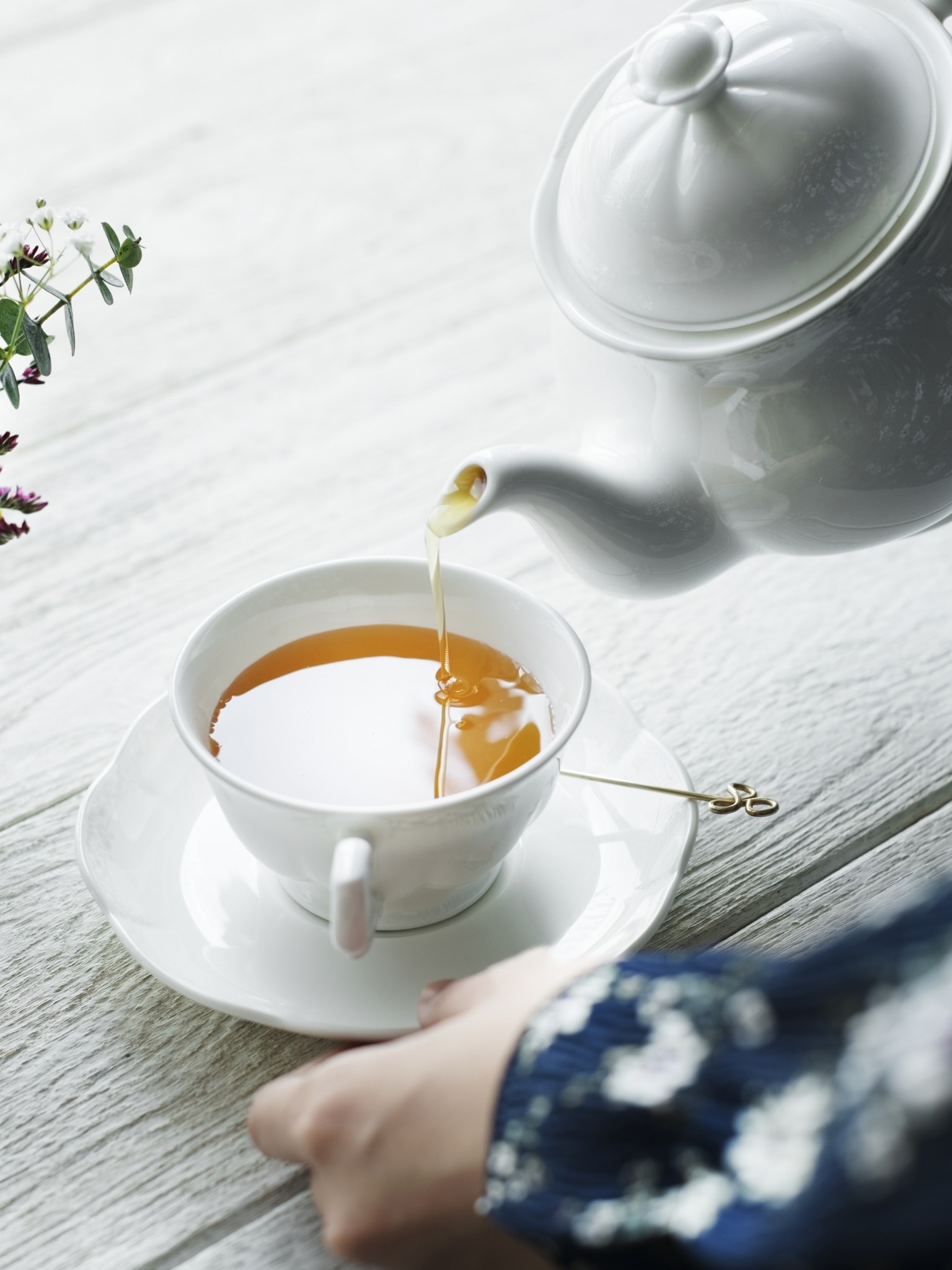 Herbal Tea, White Pot, Cup, Drinks, Flower - Flower Cup - HD Wallpaper 