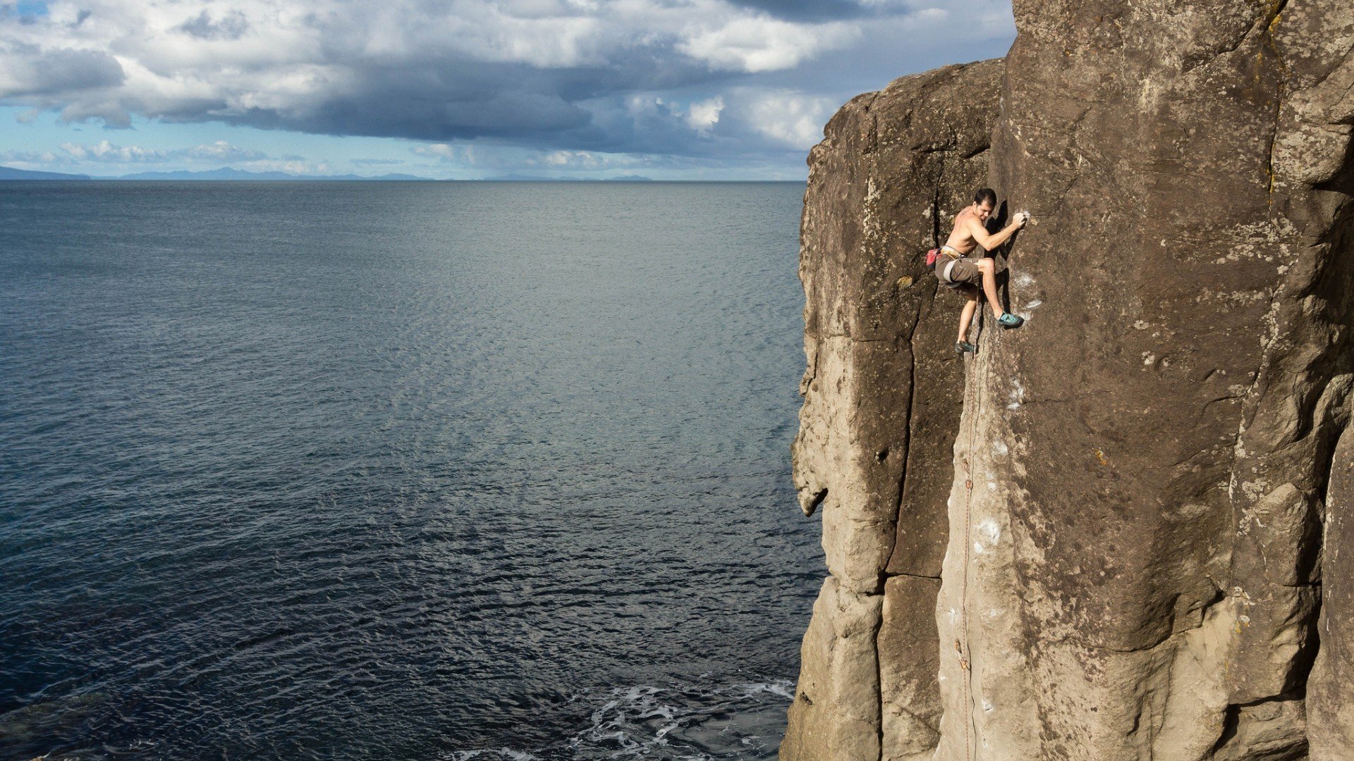 Mobile Wallpaper Rock Climbing - HD Wallpaper 