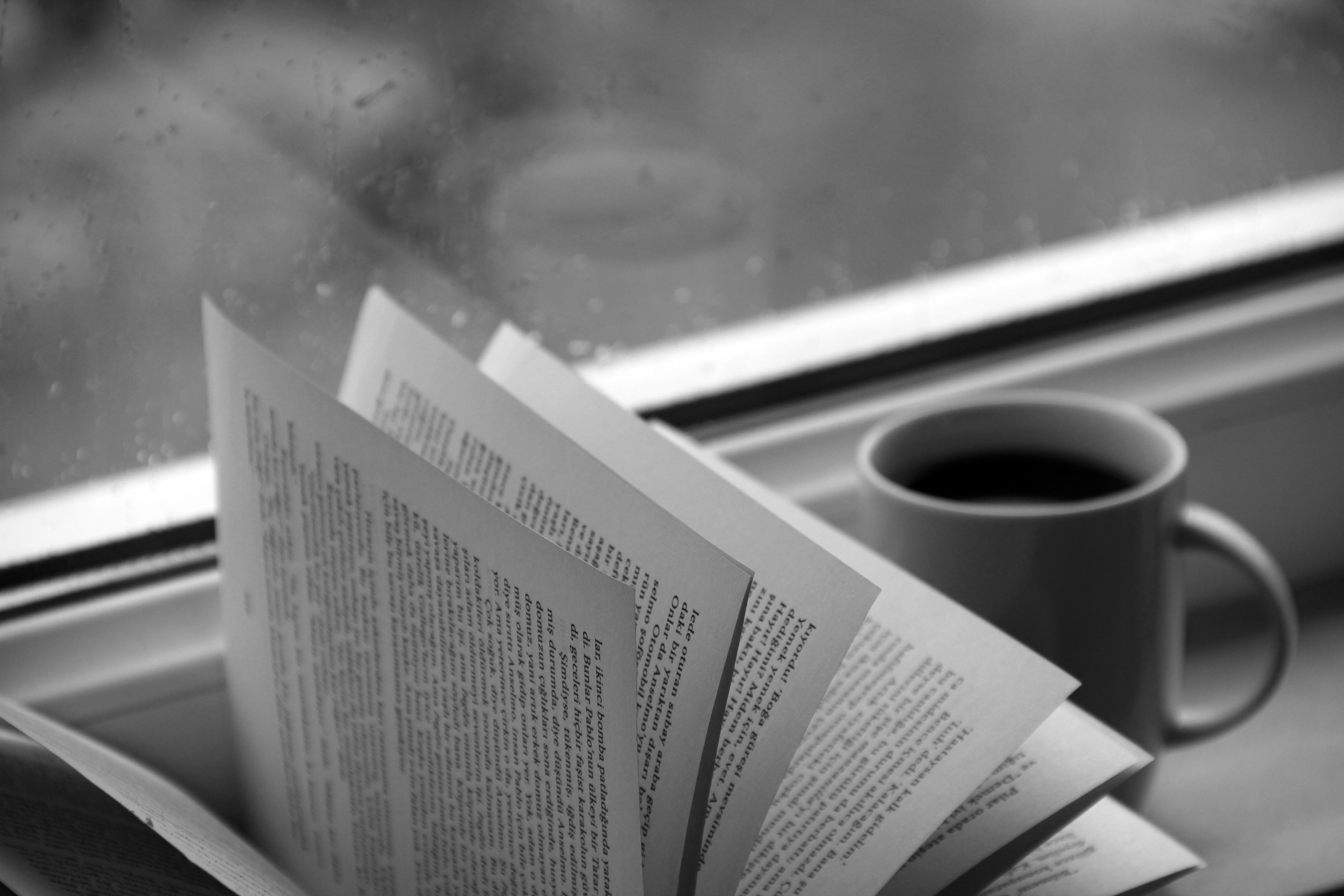 Cup Of Coffee And Book Pages- Black And White - Rain And Coffee And Book - HD Wallpaper 