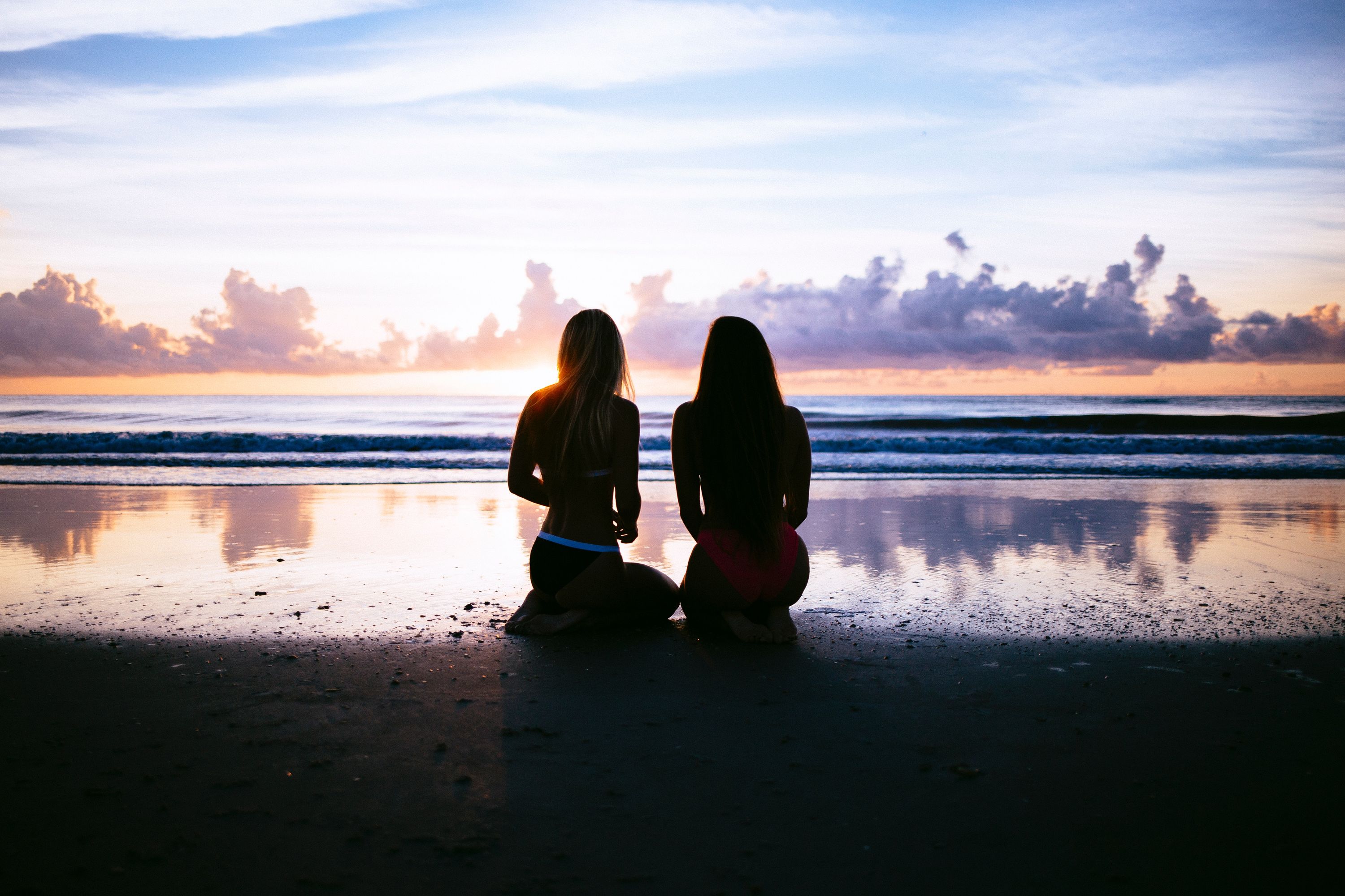 Wallpaper Of Girls, Beach, Sunset Background & Hd Image - Support And Encouragement - HD Wallpaper 