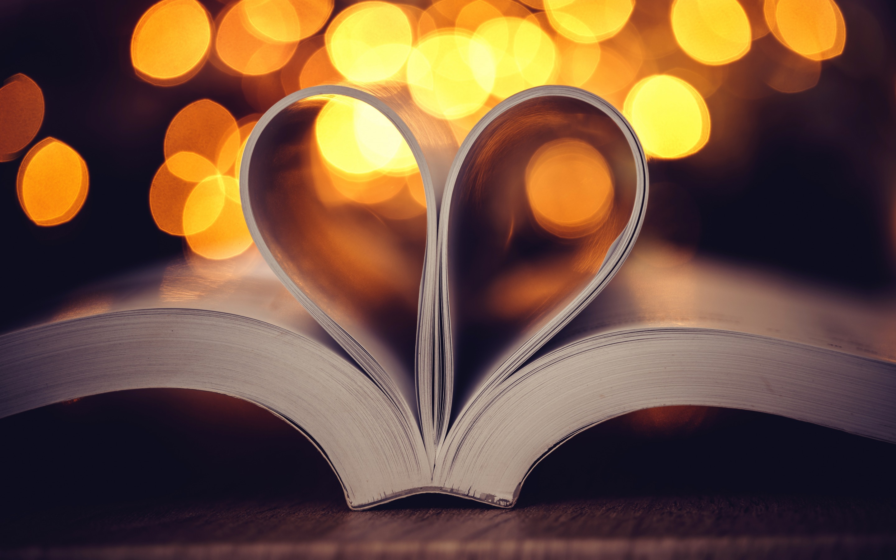 Creative Heart, Pages Of Books, Paper, Love Of Reading, - High Resolution Book Images Hd - HD Wallpaper 