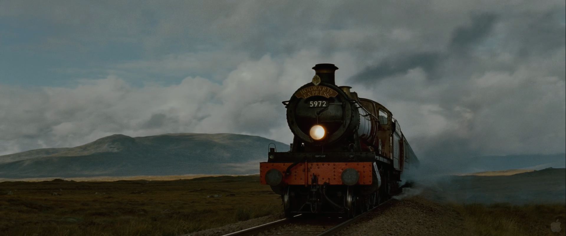 Harry Potter Wallpaper Hogwarts Express - HD Wallpaper 