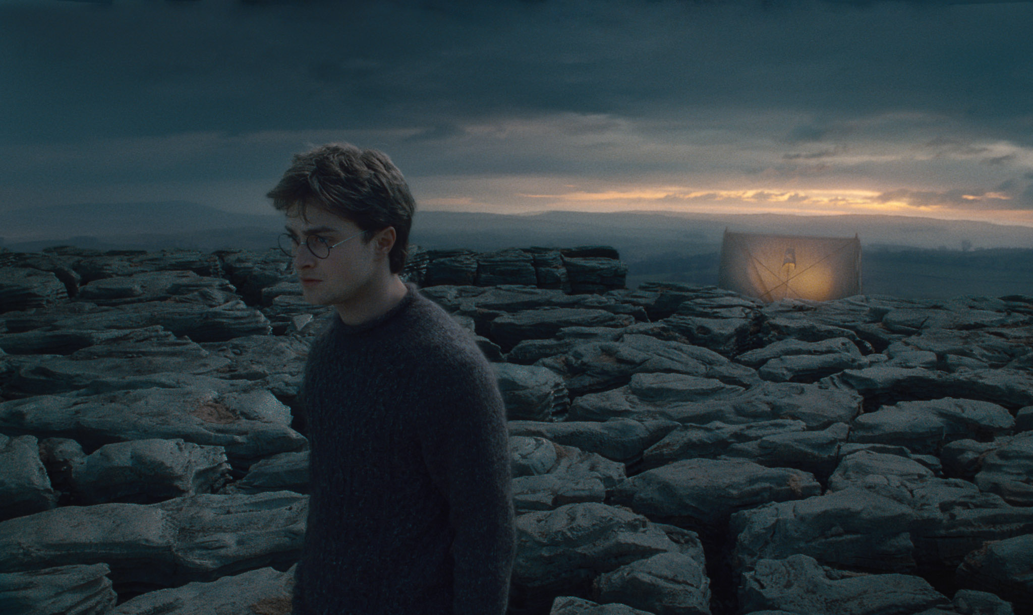 Harry potter and the deathly hallows tent 2048x1220 wallpaper teahub io