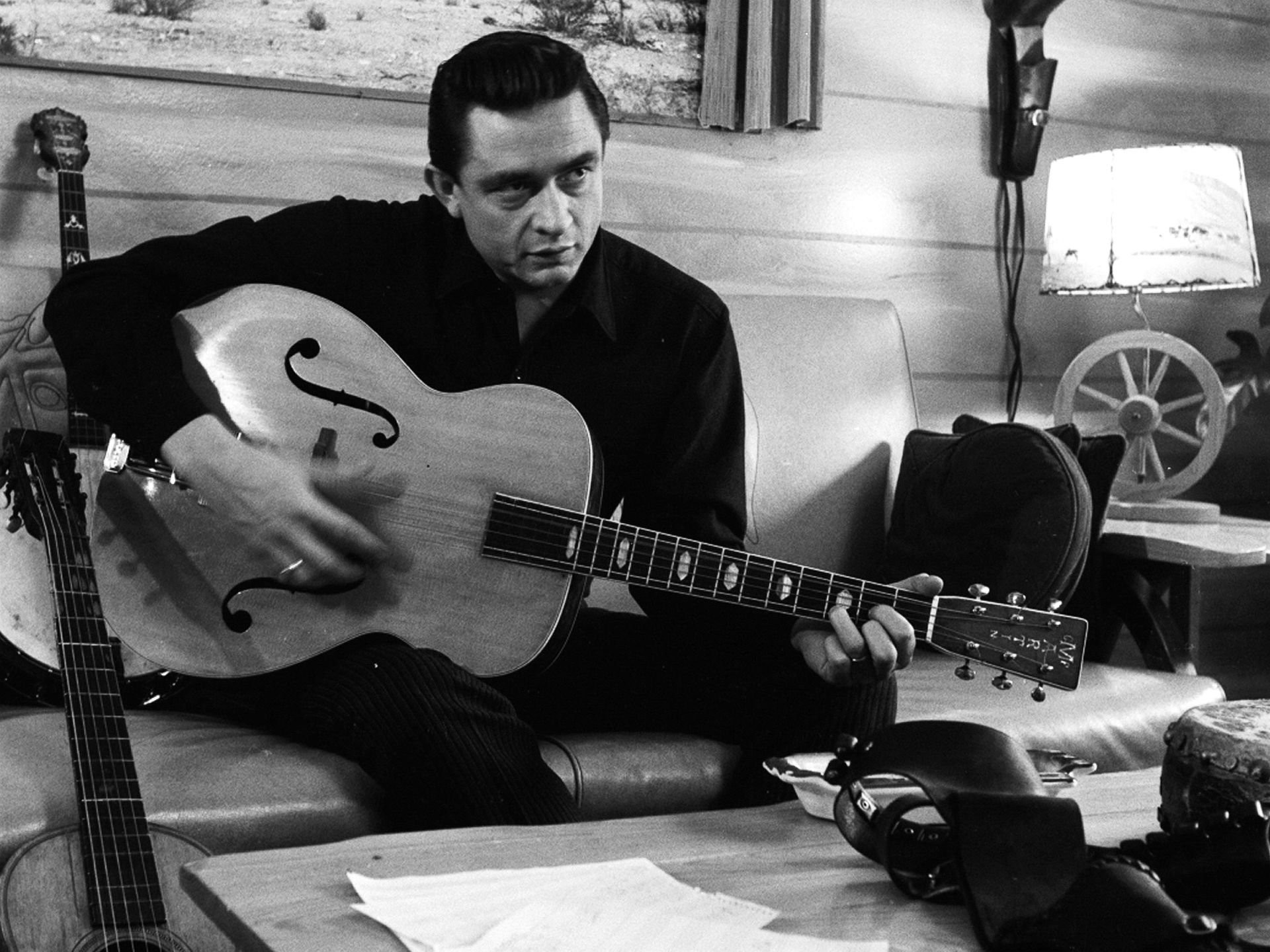 1920x1440, Johnny Cash Countrywestern Country Western - Johnny Cash Poster Man In Black - HD Wallpaper 