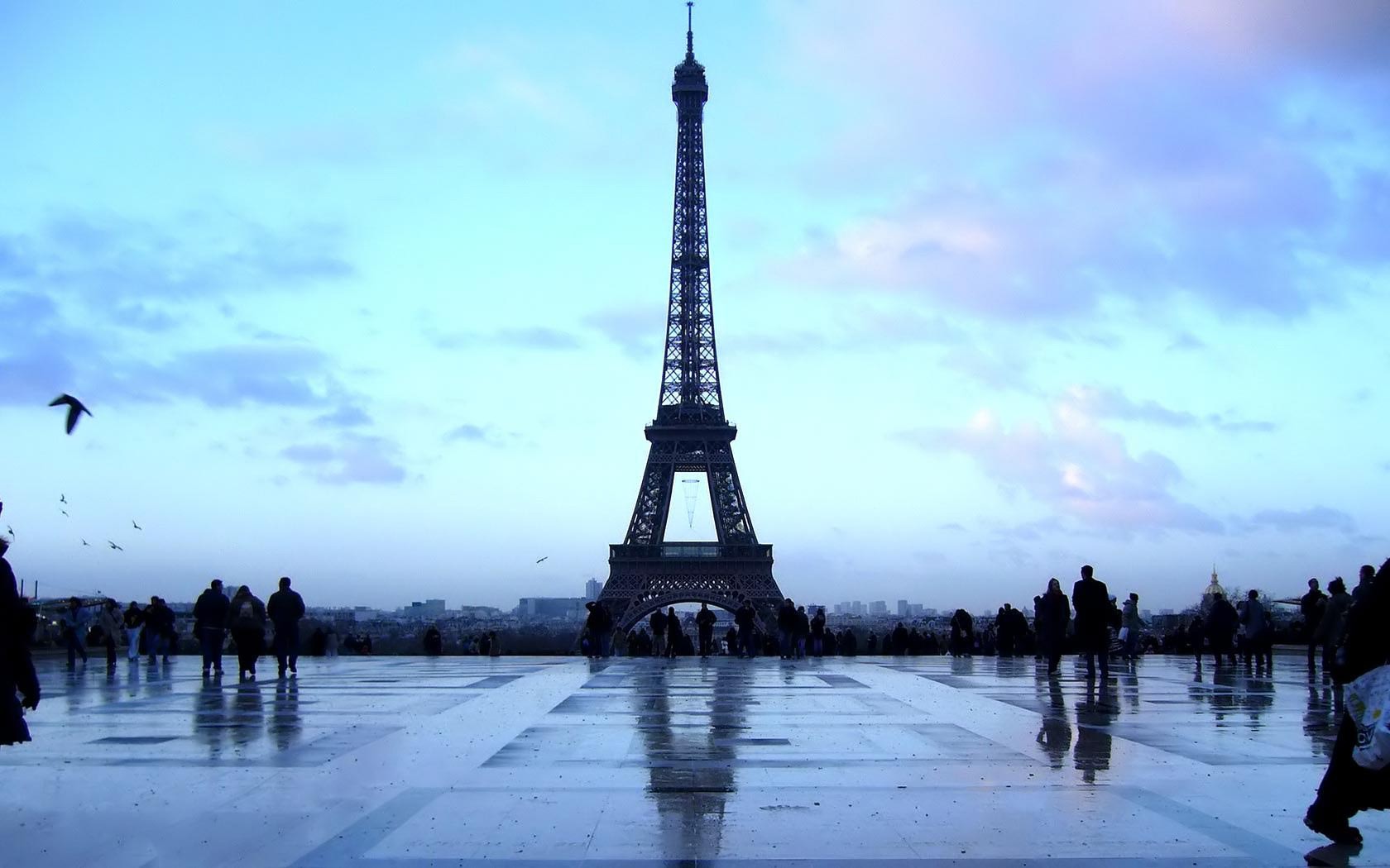 Eiffel Tower - HD Wallpaper 