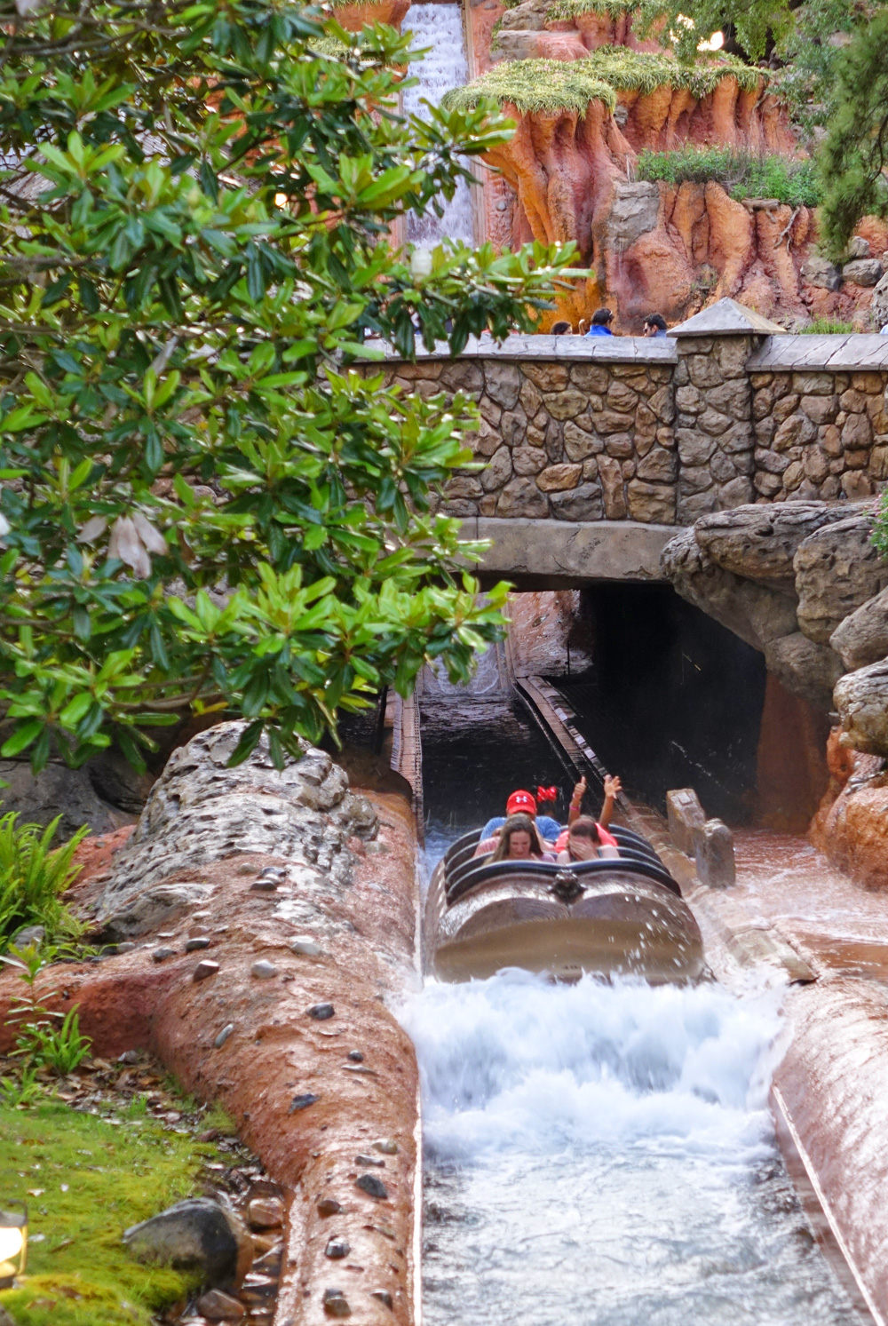 Disney World, Splash Mountain - HD Wallpaper 