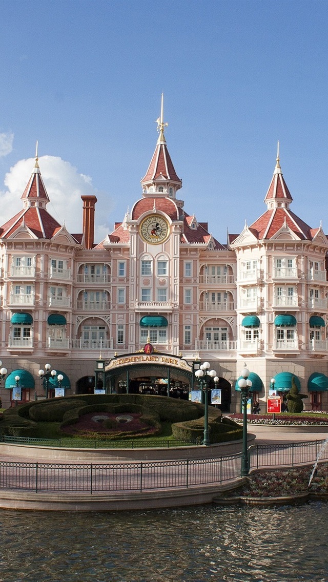 Disneyland Resort Paris, Hotel - HD Wallpaper 