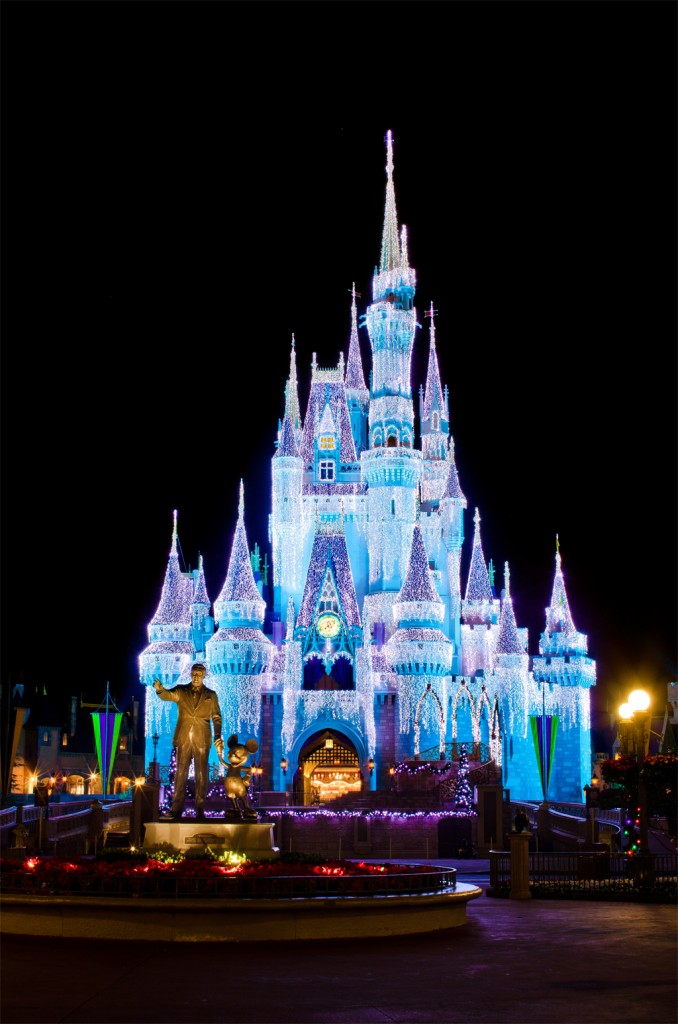Disney World - HD Wallpaper 