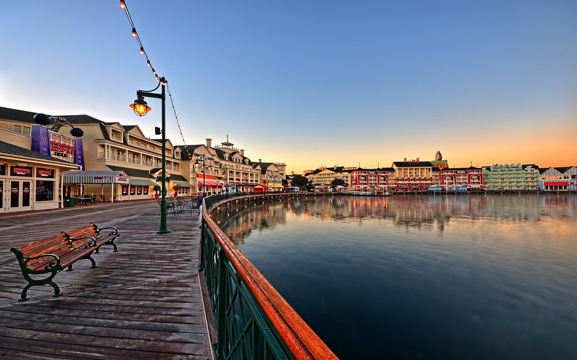 Disney Boardwalk - HD Wallpaper 