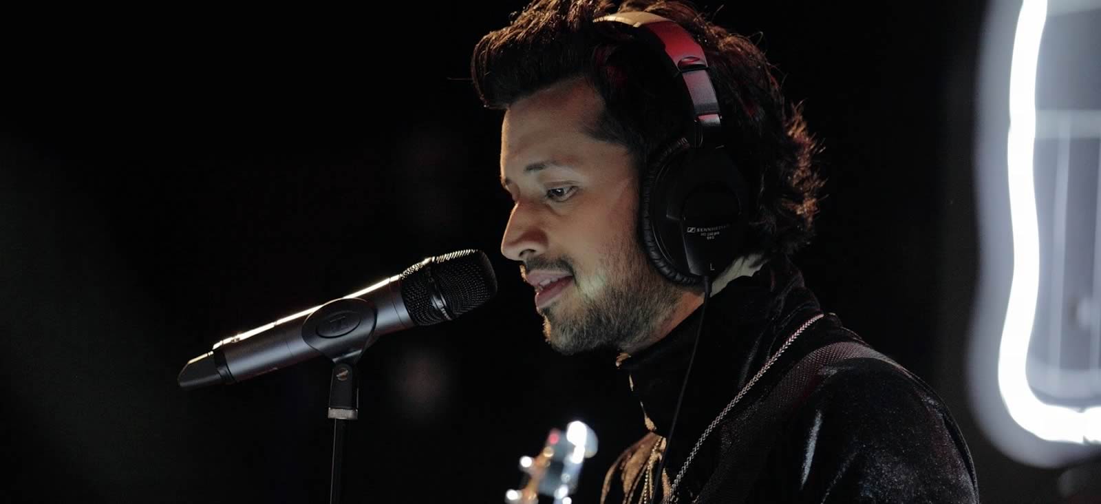 Shreya Ghoshal And Atif Aslam - HD Wallpaper 