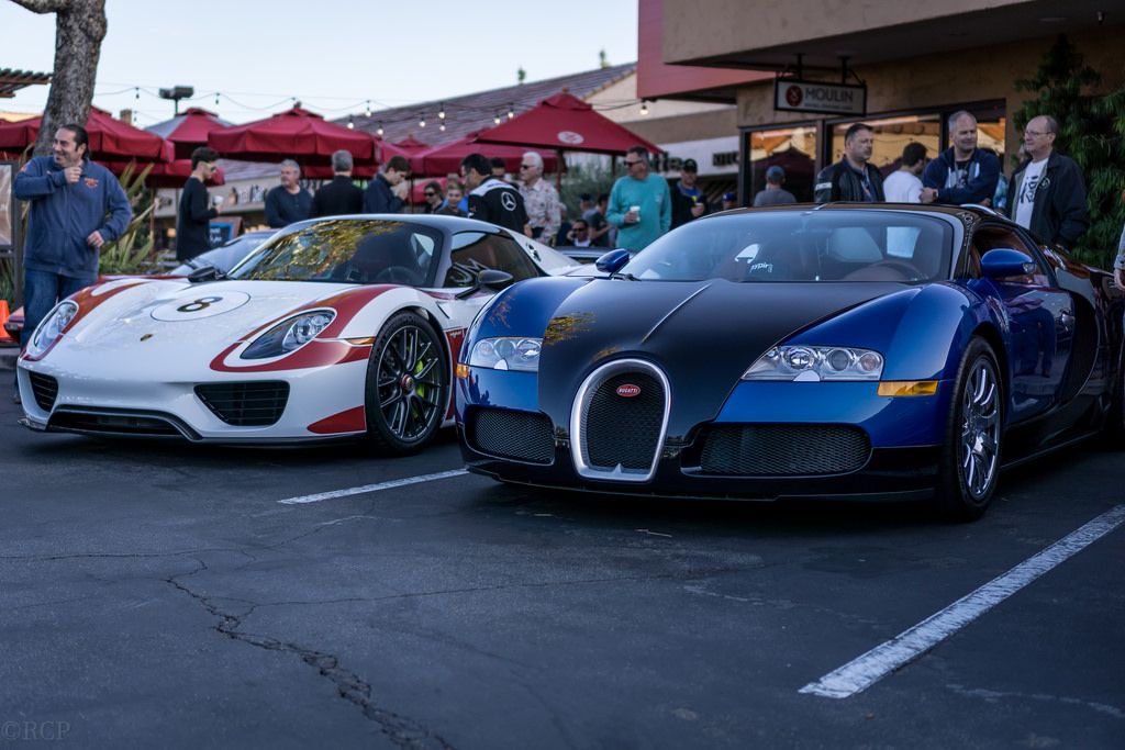 Bugatti Veyron - HD Wallpaper 