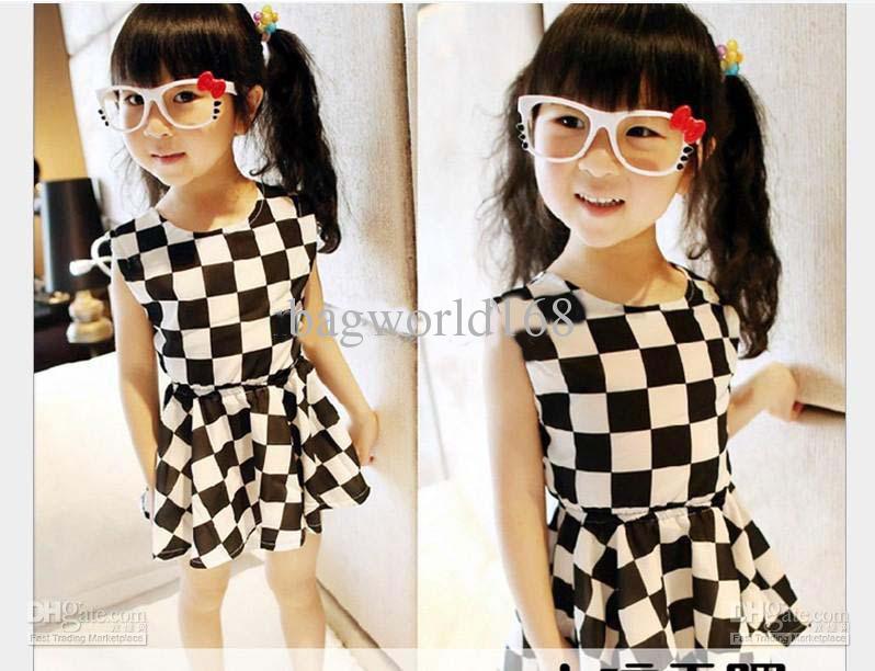 Black And White Dresses For Girls 30 Cool Hd Wallpaper - Dress - HD Wallpaper 