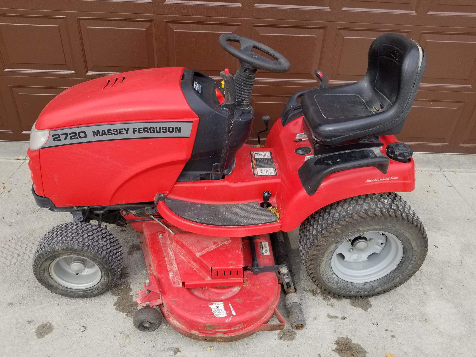 Massey Ferguson 2720 Lawn Mower - HD Wallpaper 