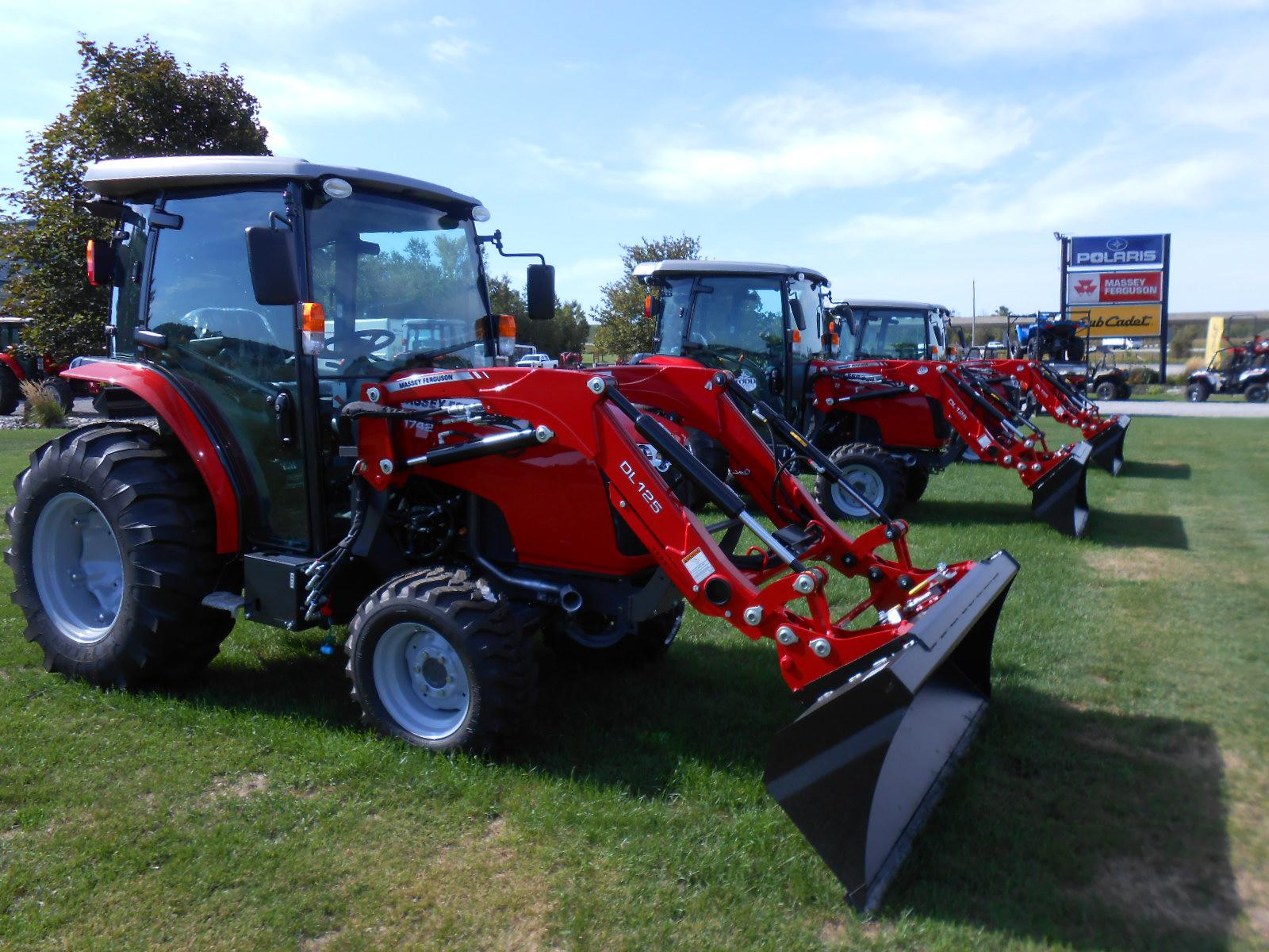 Tractor - HD Wallpaper 