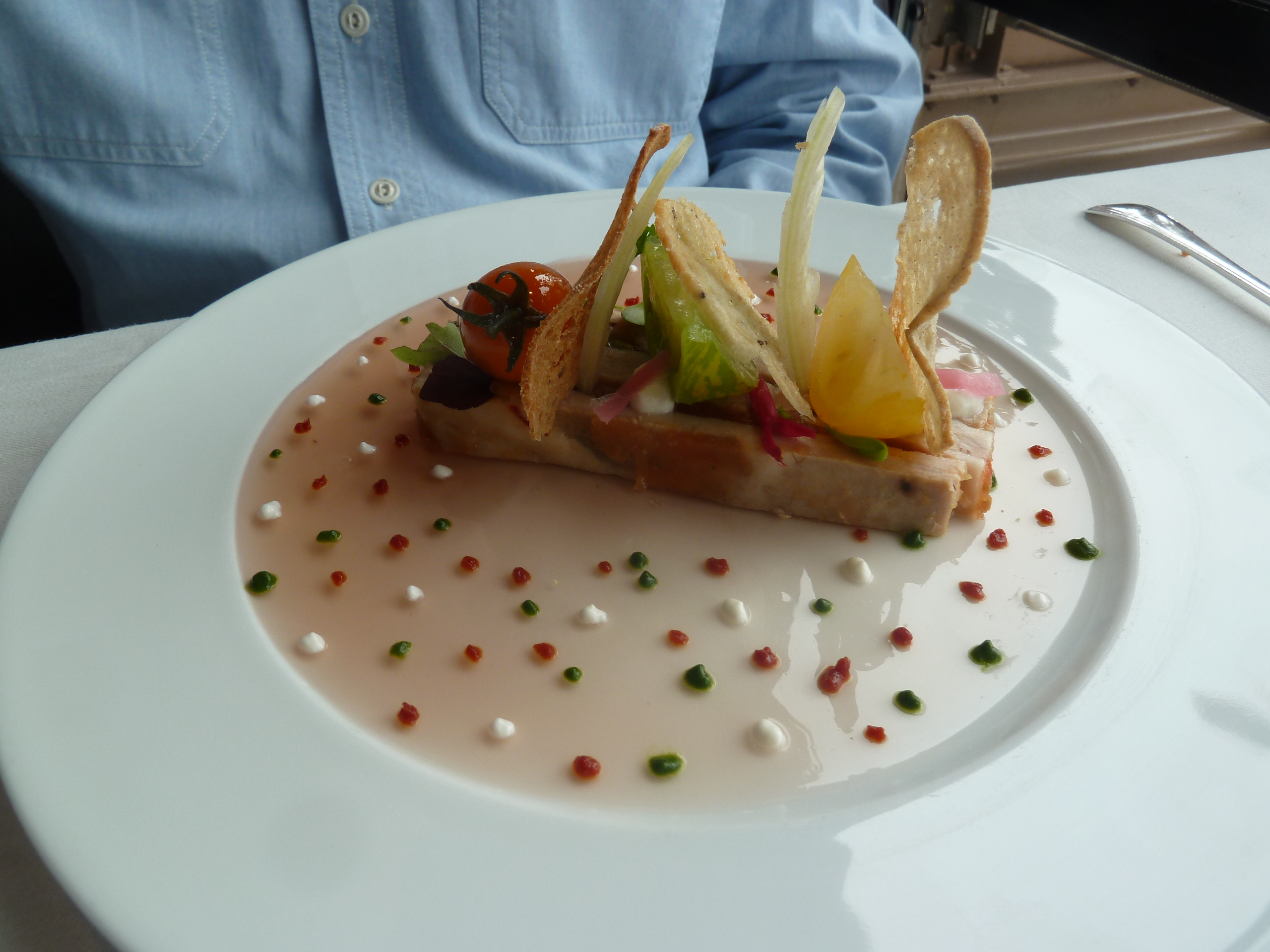 Lunch At Le Jules Verne In The Eiffel Tower - Jules Verne Restaurant Food - HD Wallpaper 