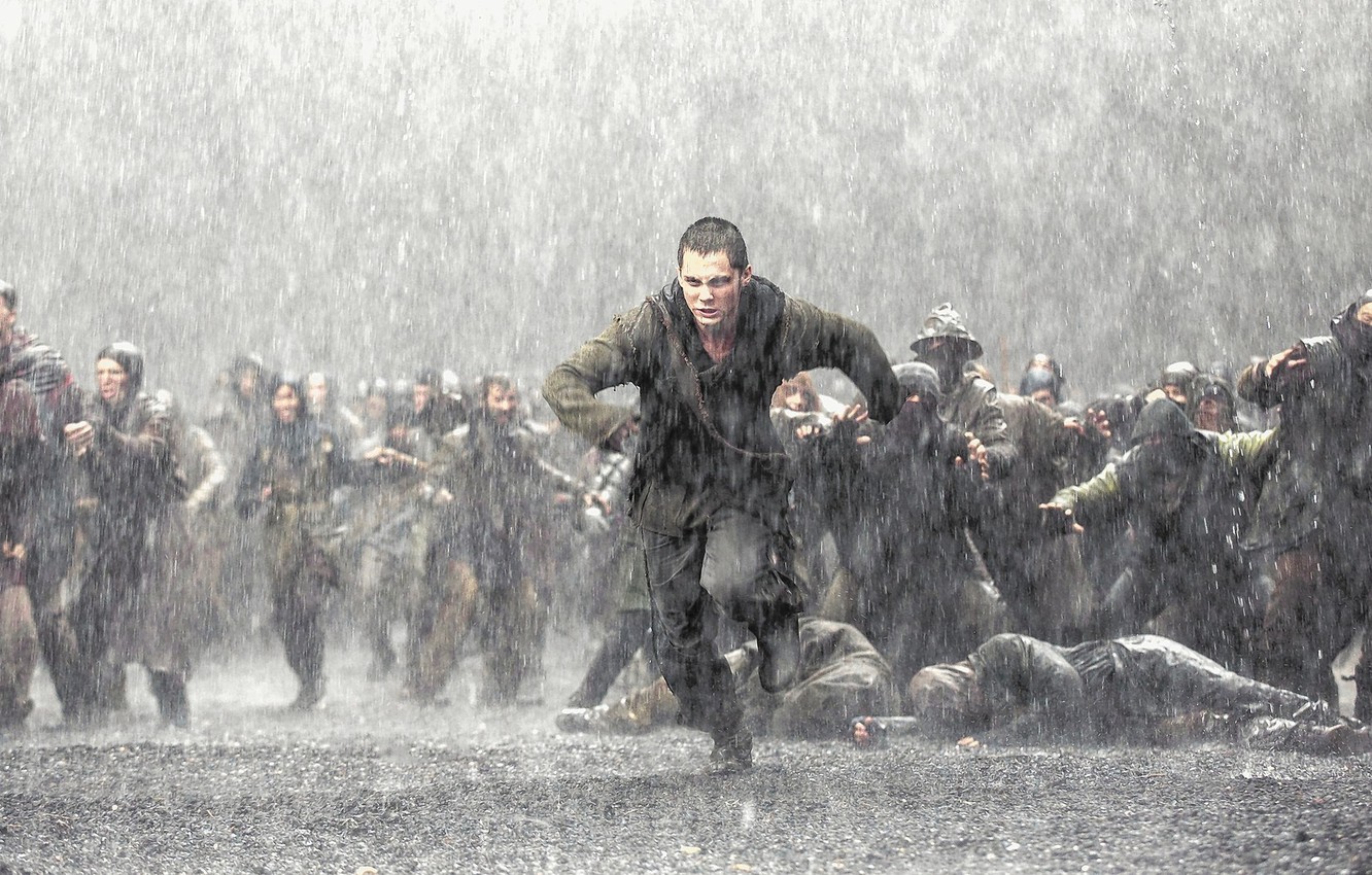 Photo Wallpaper Rain, Movie, The Film, The Crowd, Running, - Running In The Rain Movie - HD Wallpaper 