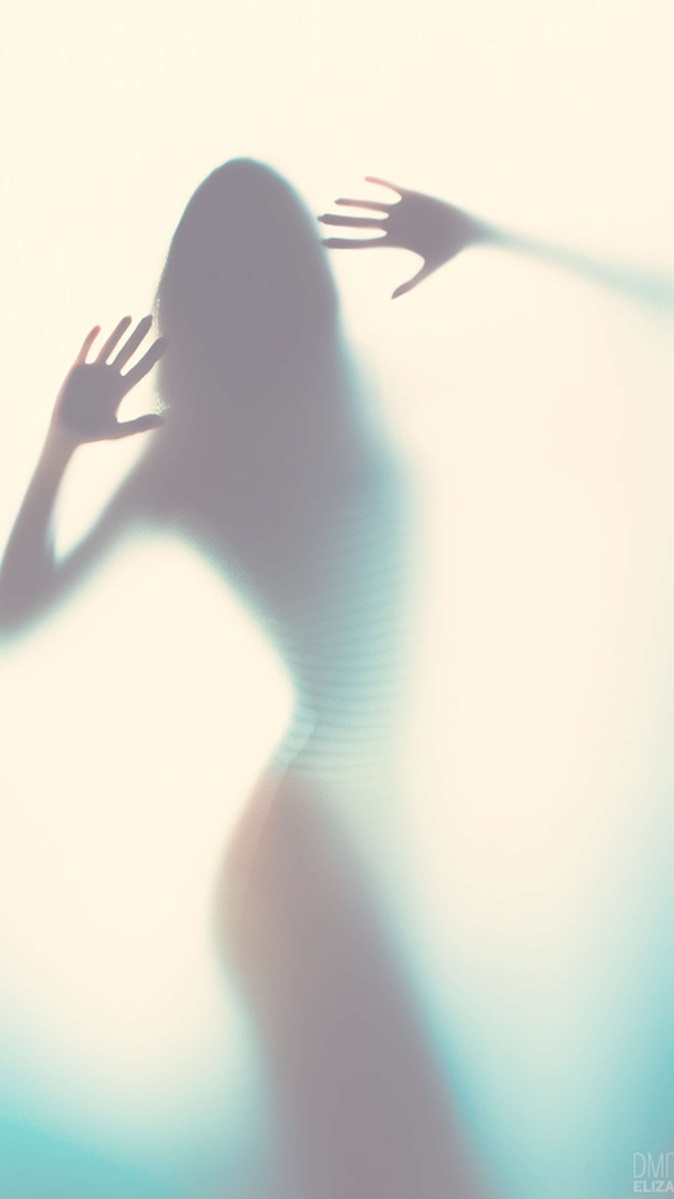 Girl Minimalist Iphone - HD Wallpaper 