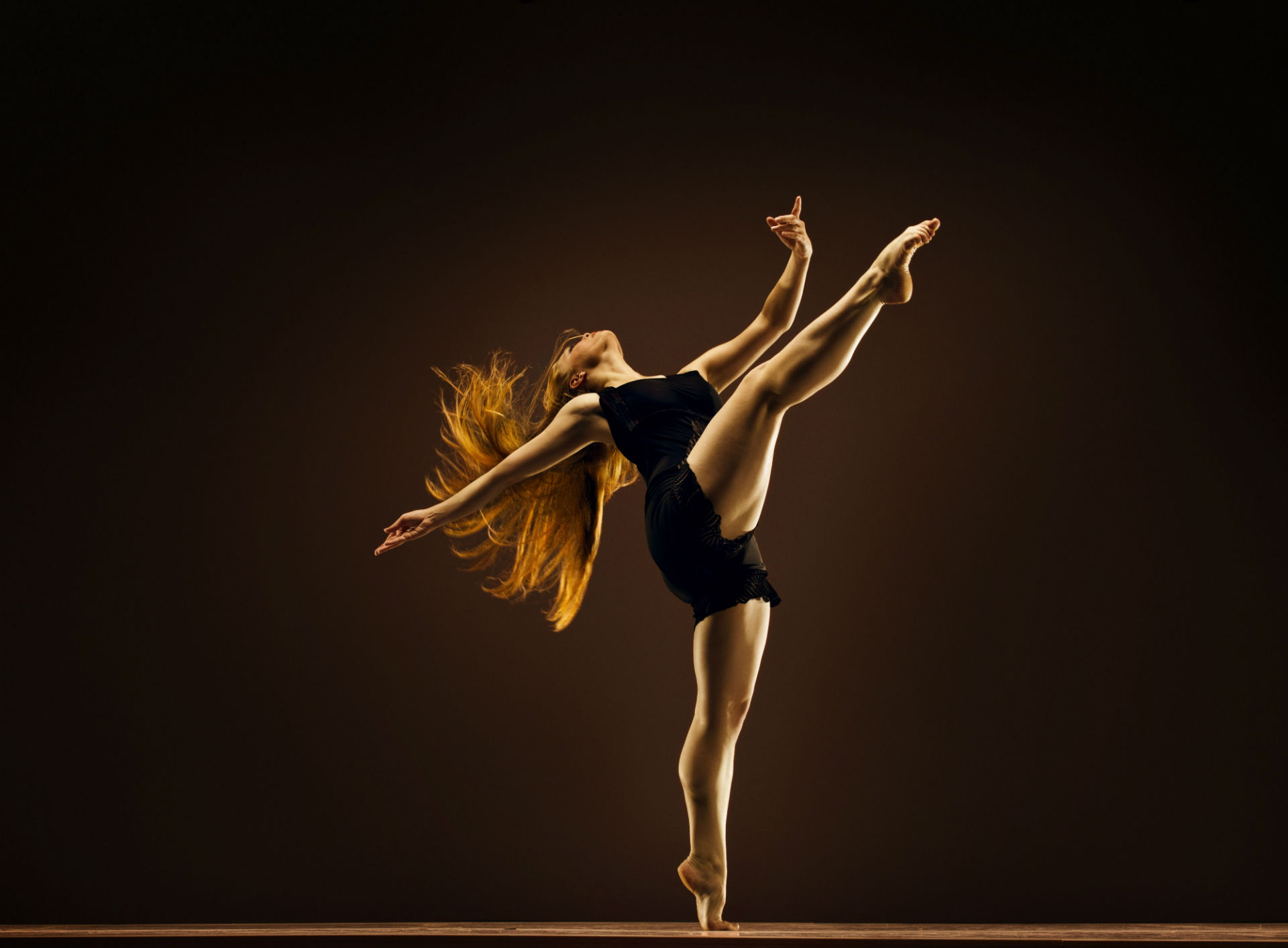 Hip Hop Dance Clip Art Hip Hop Dancer Wallpaper By - Contemporary Dance Hd - HD Wallpaper 