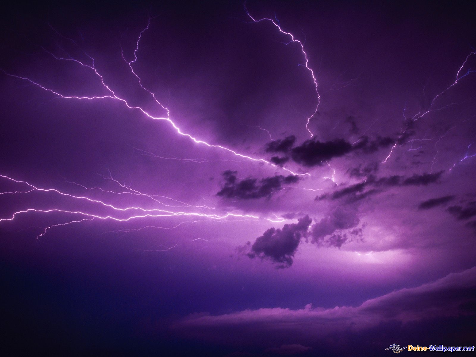 Lenovo Wallpapers - Dark Clouds Lightning Background - 1600x1200 Wallpaper Lenovo Wallpapers - Dark Clouds Lightning Background - 1600x1200 Wallpaper
