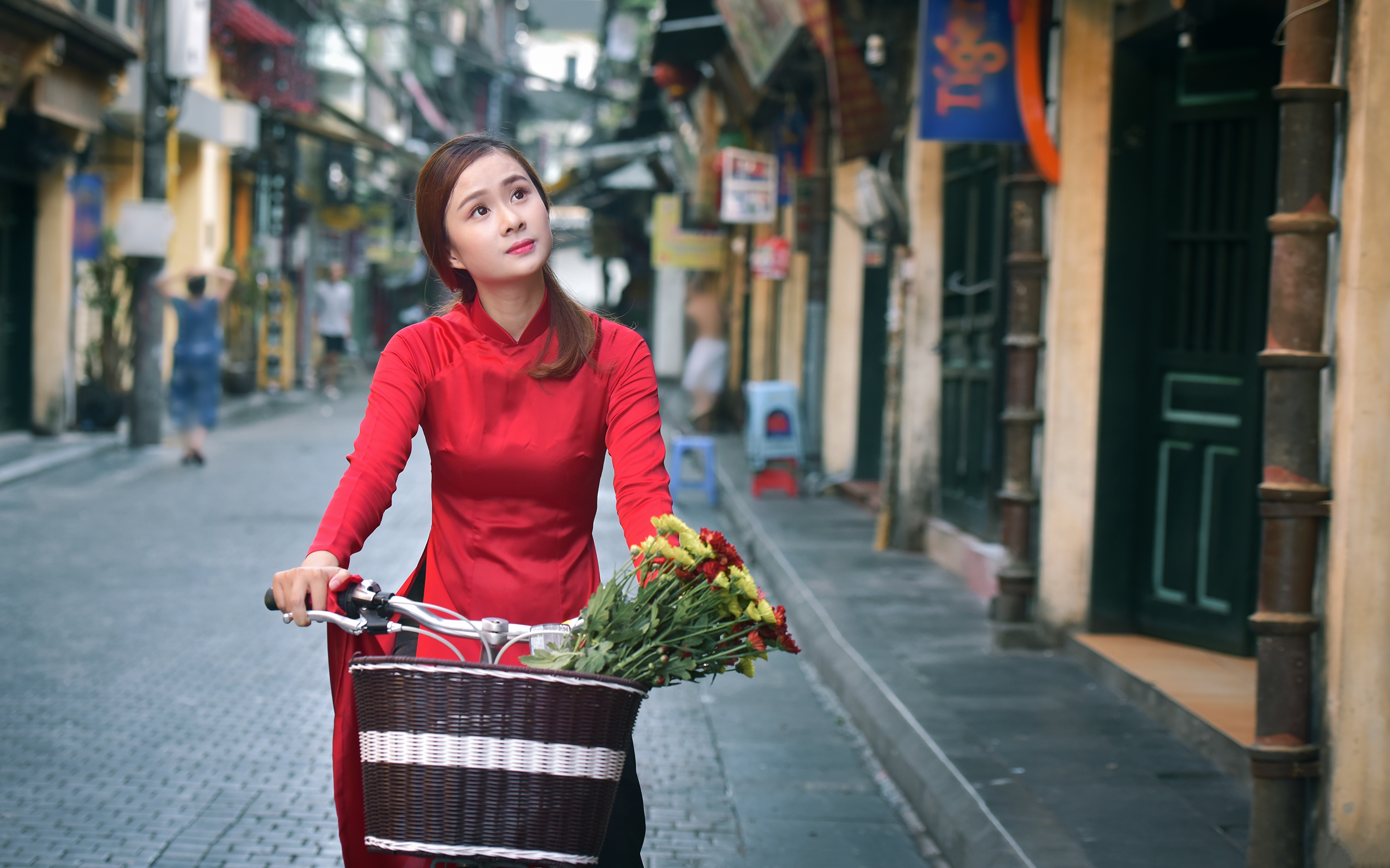 Asian Street Girls - HD Wallpaper 