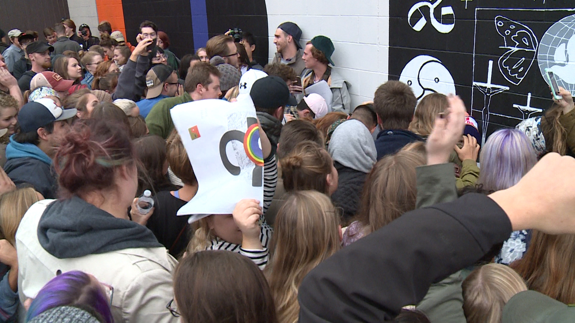 Convention - HD Wallpaper 