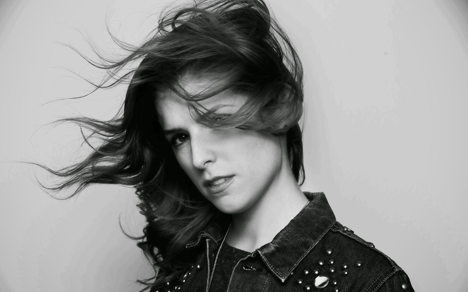 Anna Kendrick Hd Wallpapers - Anna Kendrick Pic Hd - HD Wallpaper 