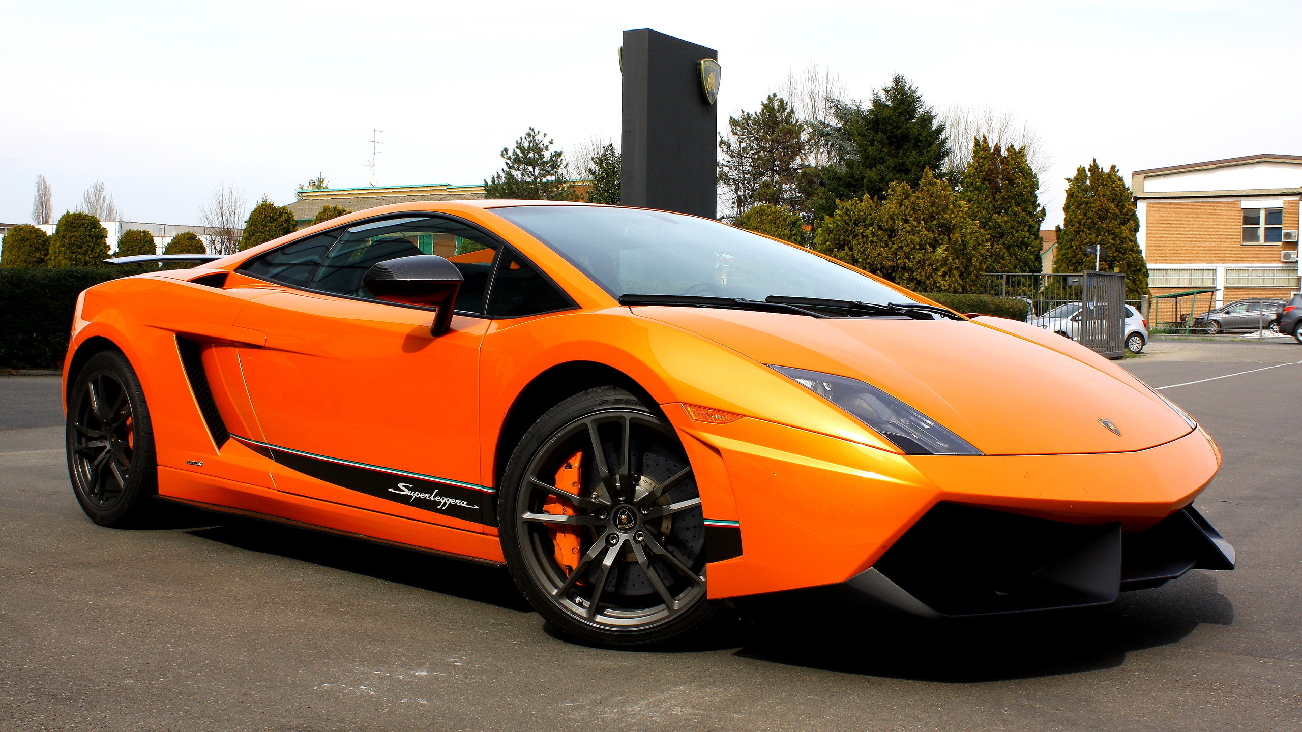 Cool Car Wallpaper Hd Desktop Wallpaper 
 Data-src - Lamborghini Gallardo Superleggera 2010 - HD Wallpaper 
