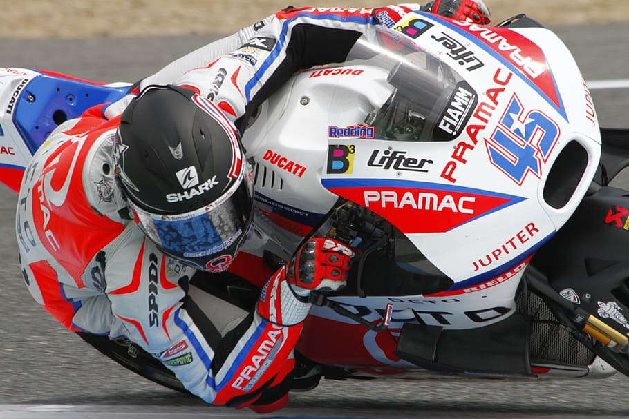 Close-up Photography Of Person Riding Sports Bike, - HD Wallpaper 