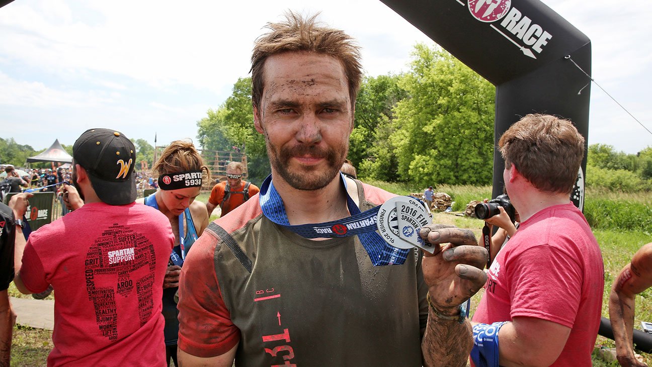 Friday Night Lights Reunion Spartan Race 1 Cast H - Friday Night Lights - HD Wallpaper 