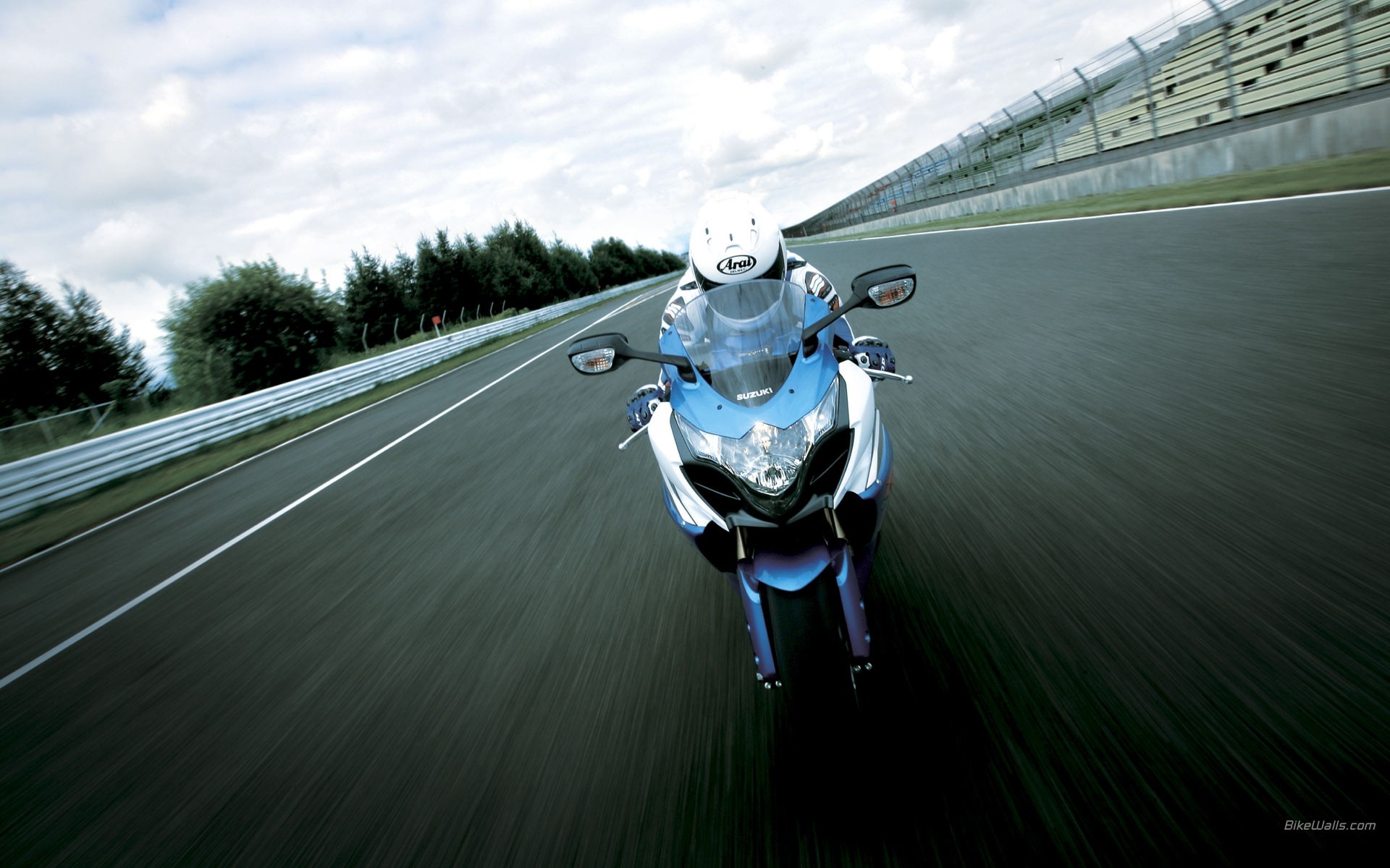 Suzuki Moto Gsxr Suzuki Gsxr1000 Moto Gp Motorbikes - Gsxr 1000 - HD Wallpaper 