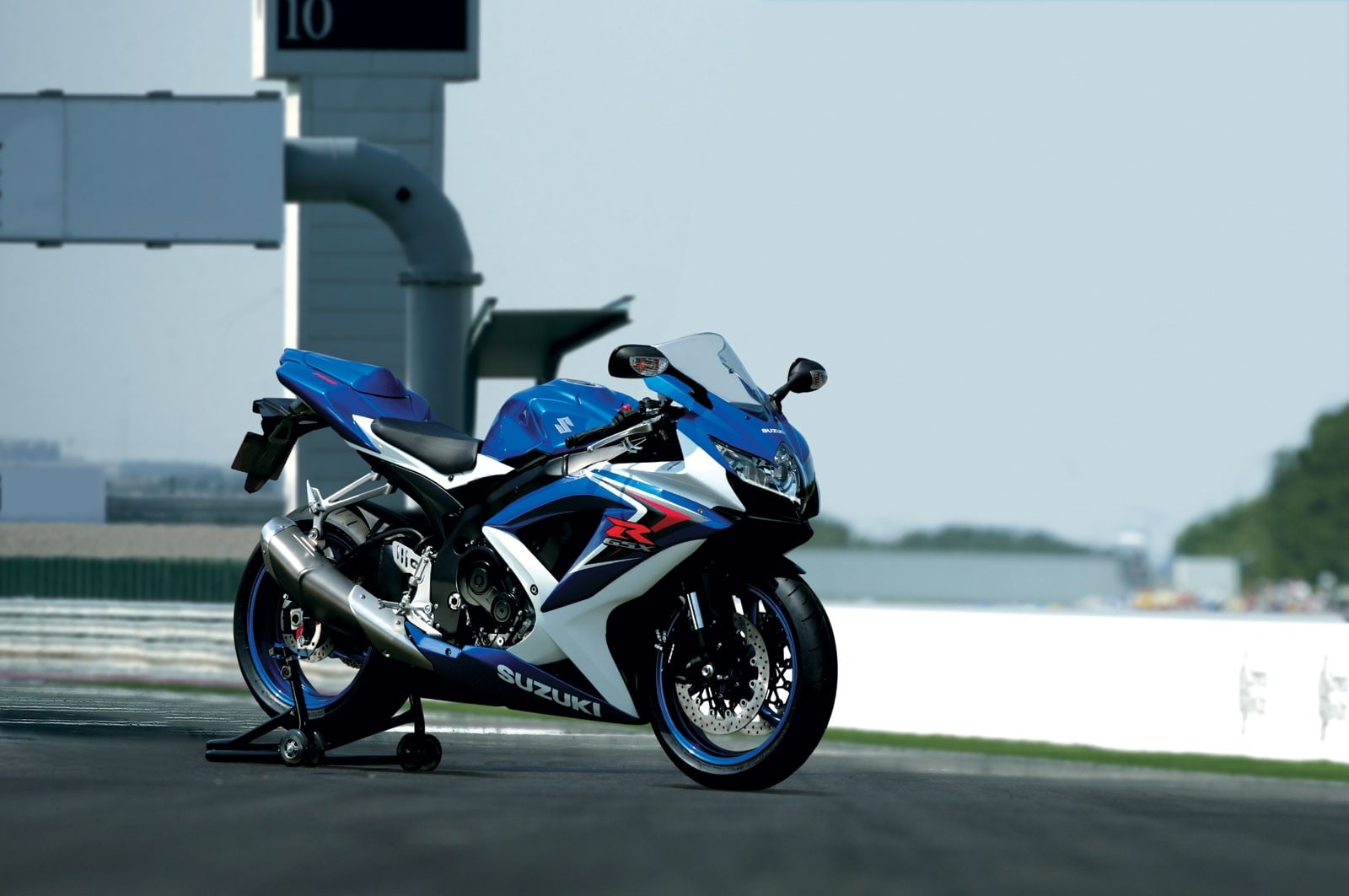 Suzuki Gsxr 750 K8 - HD Wallpaper 