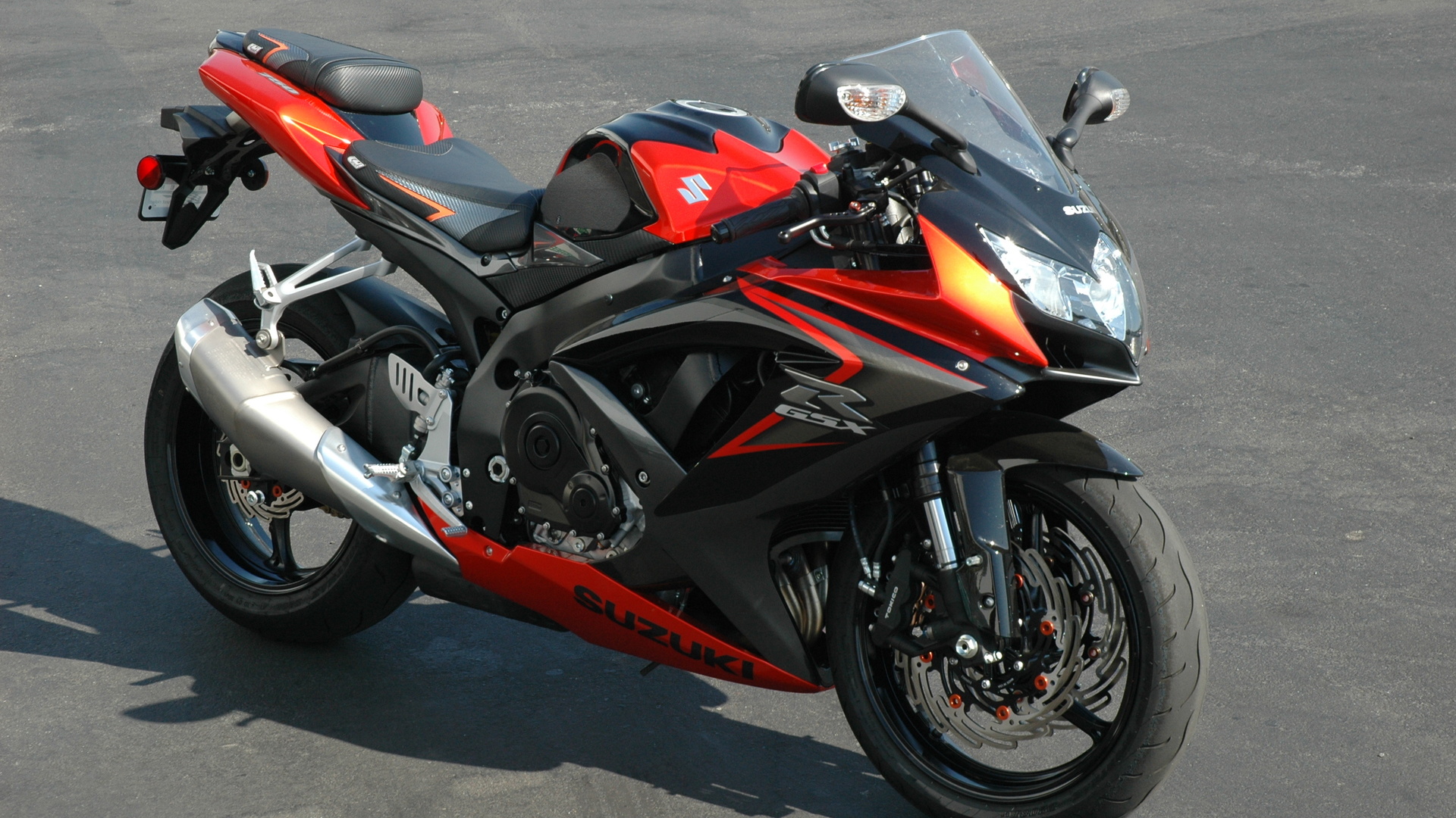 Suzuki Gsx R 750 Orange - HD Wallpaper 