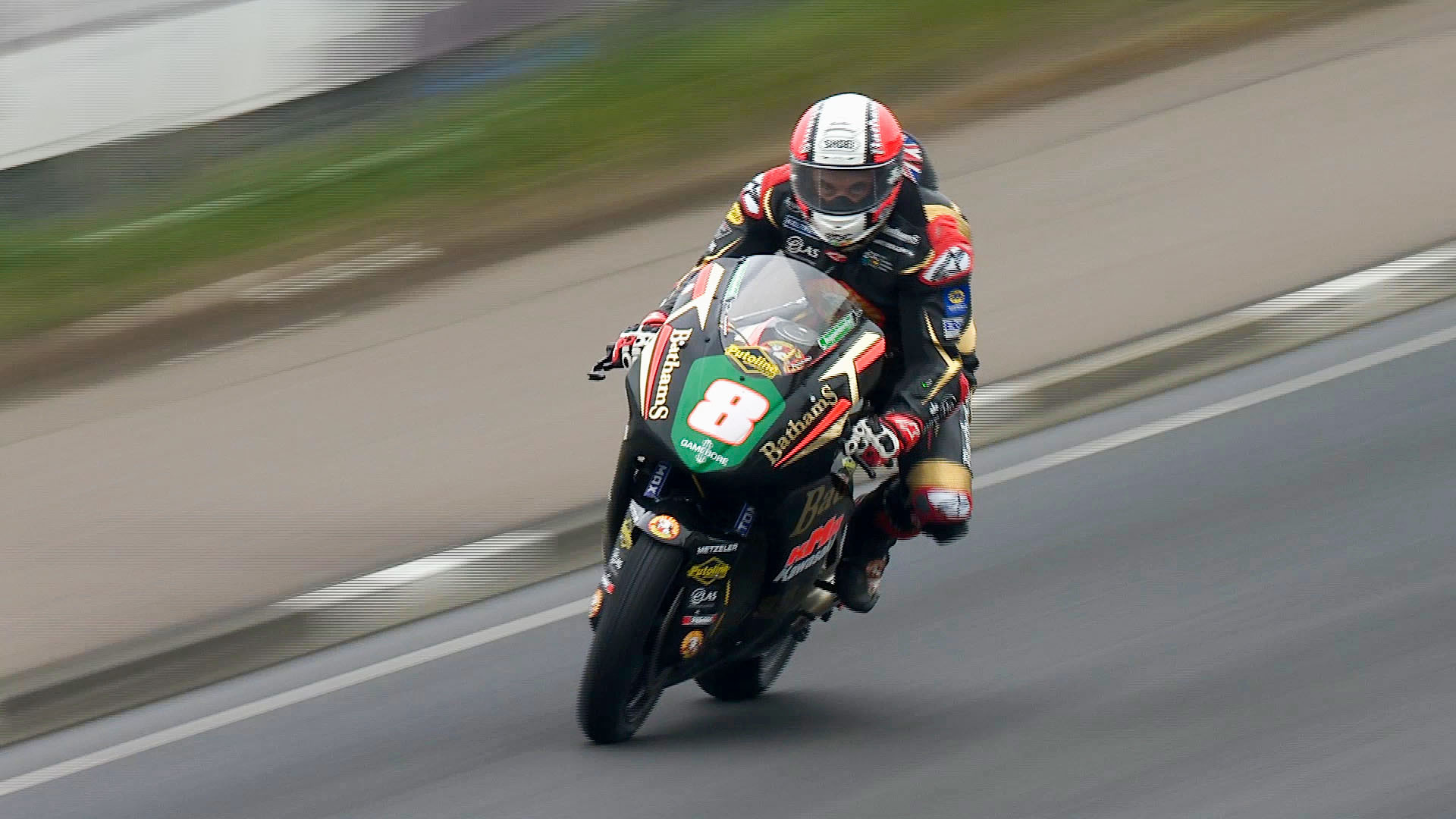 Superbike Racing - HD Wallpaper 