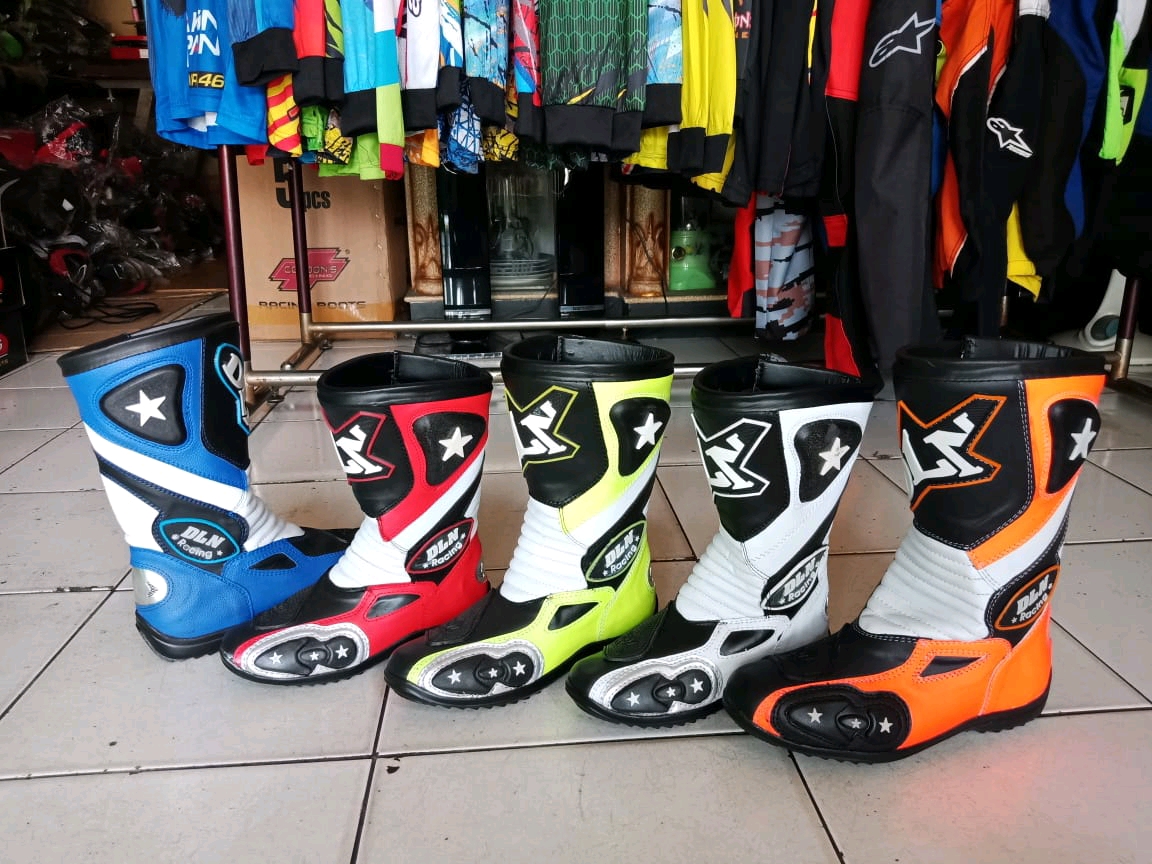 Motor Anak Atau Motor Mini Gp 50cc Racing Lenka - Sneakers - HD Wallpaper 