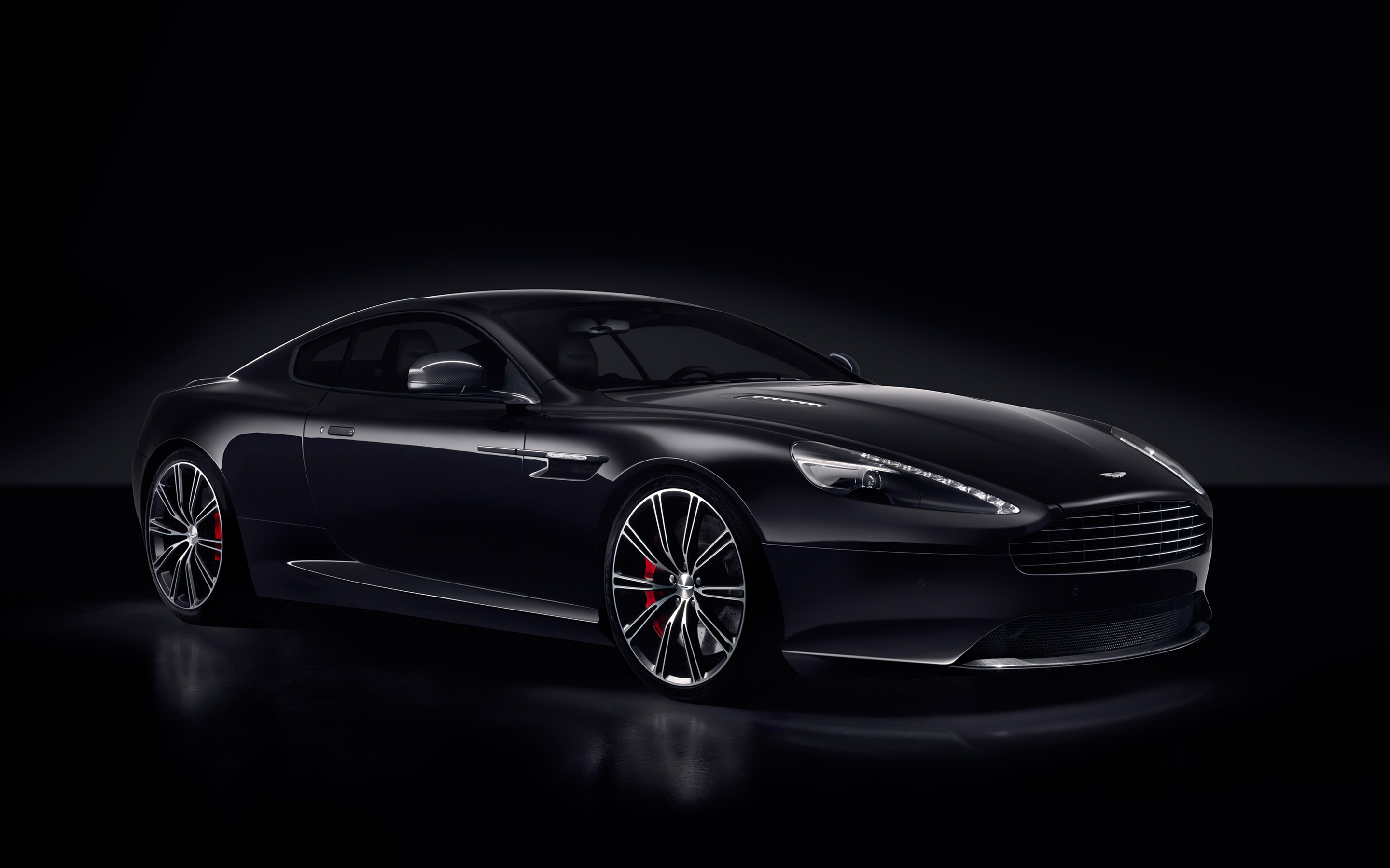 Black Aston Martin Vanquish - HD Wallpaper 