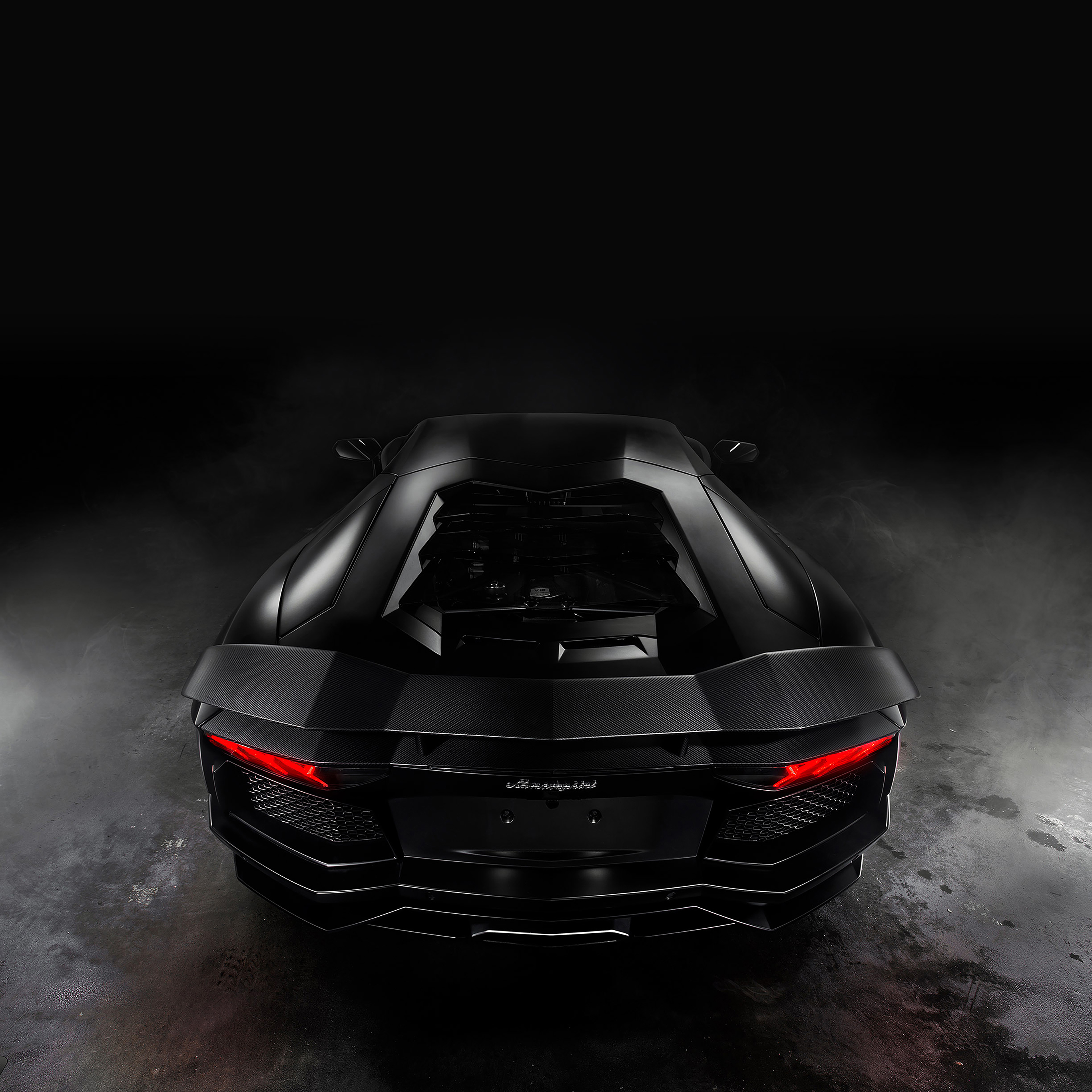 Lamborghini Matte Black 4k - 2732x2732 Wallpaper 