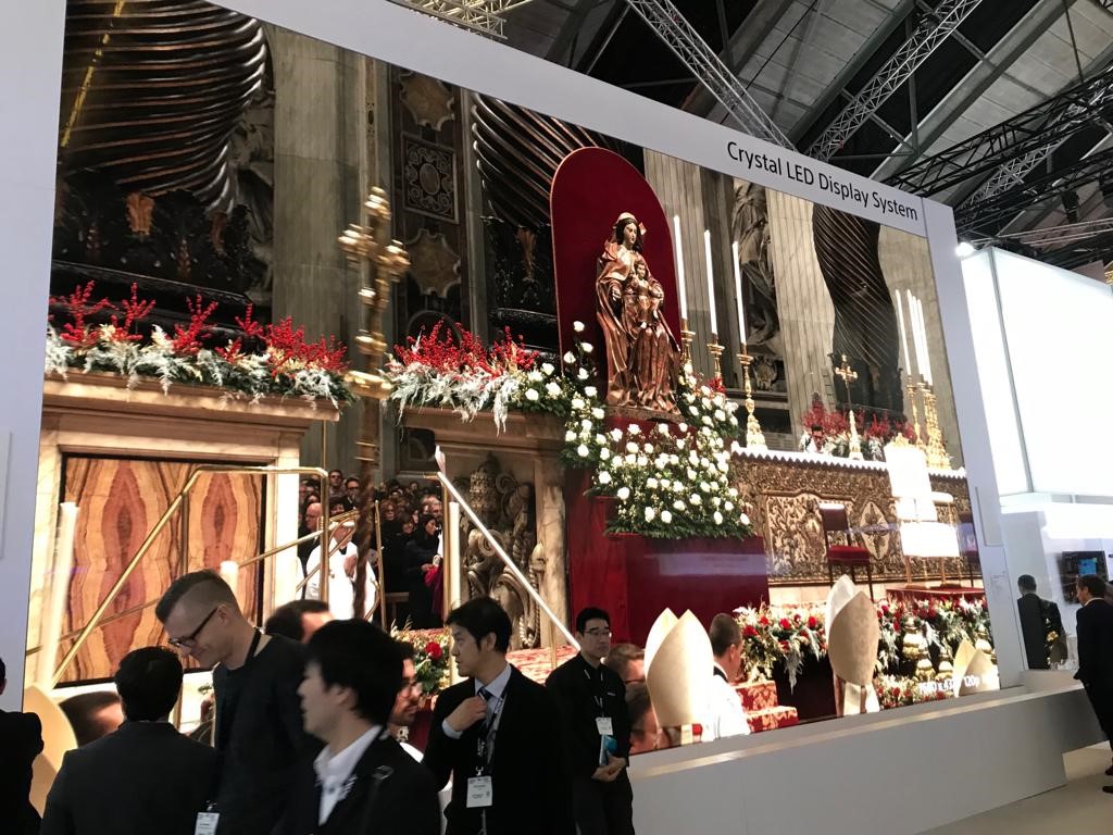 Sony 16k Crystal Led - HD Wallpaper 