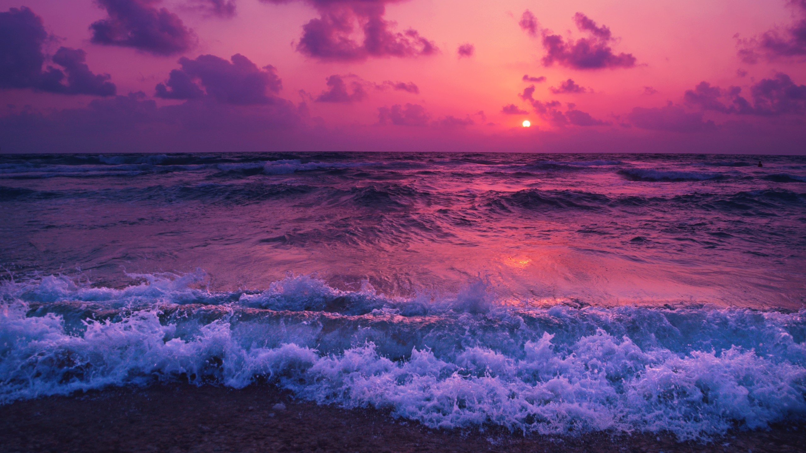 Sunset Waves - HD Wallpaper 