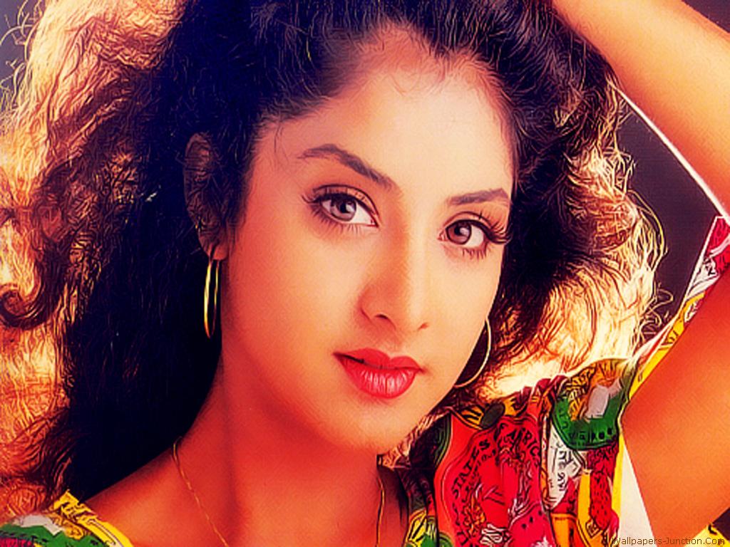Divya Bharti Hd Wallpaper - Divya Bharti Hd Images Download - 1024x768 Wallpaper Divya Bharti Hd Wallpaper - Divya Bharti Hd Images Download - 1024x768 Wallpaper