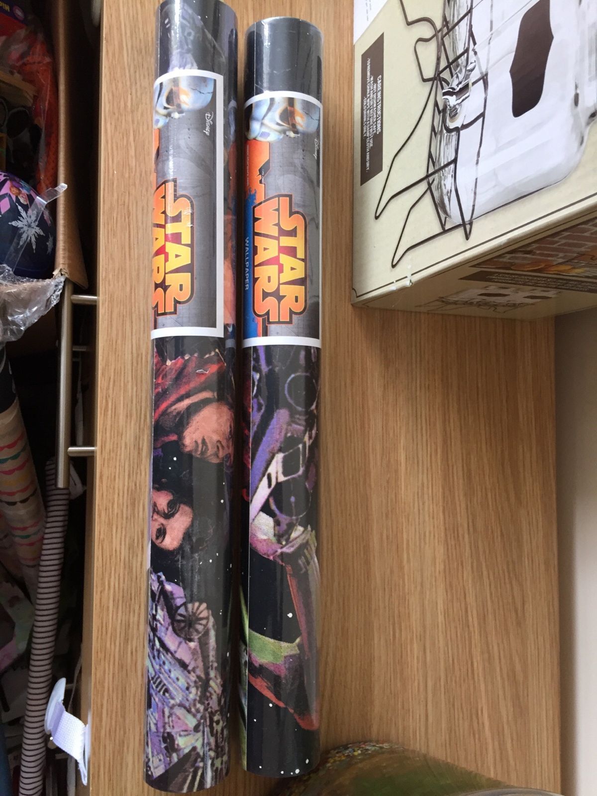 5 Brand New In Seal One Been Opened To See Design Cost - Visual Arts - HD Wallpaper 