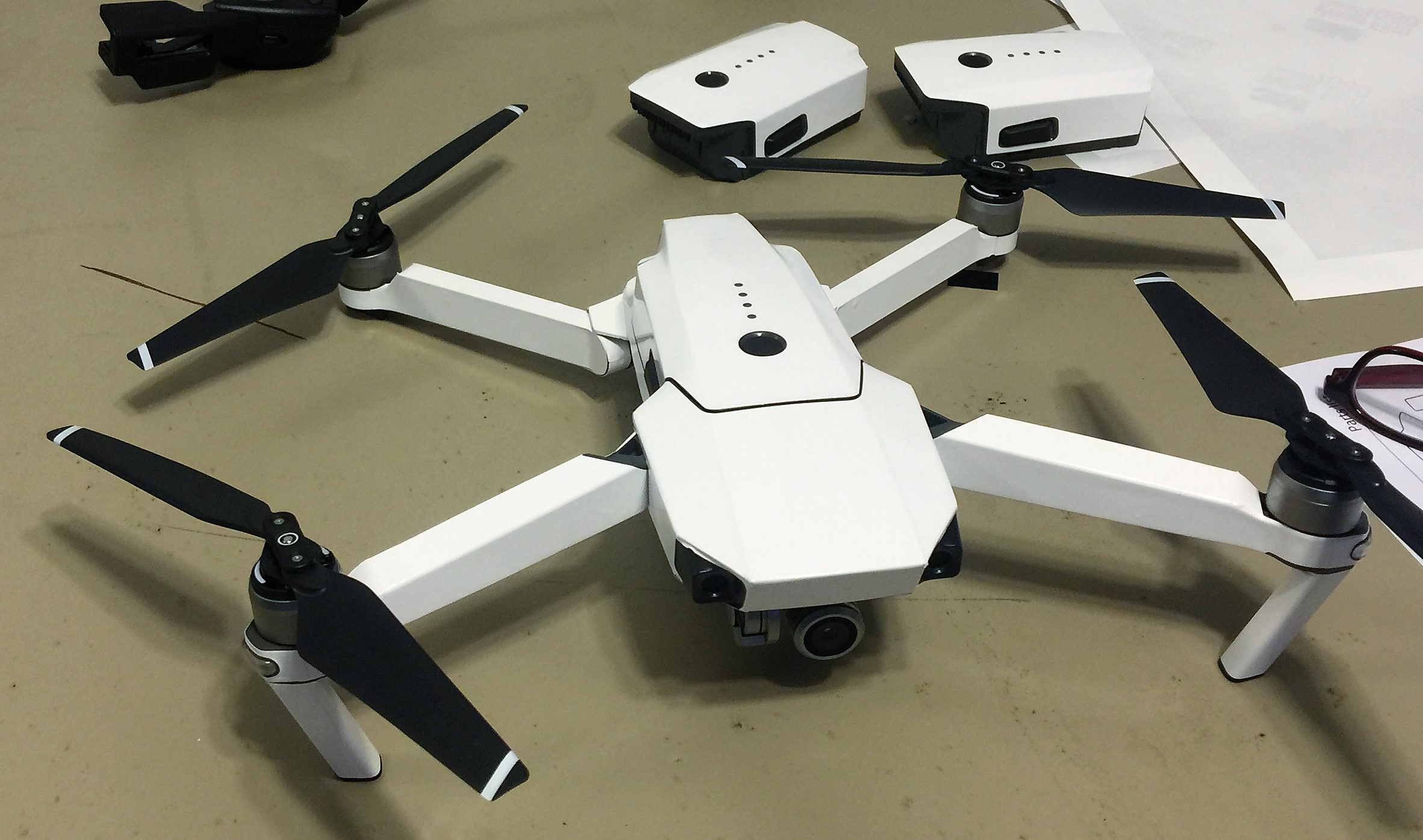 Drone Wrapz Hd Wallpaper Regimage - Drone Wrap Mavic Pro - HD Wallpaper 