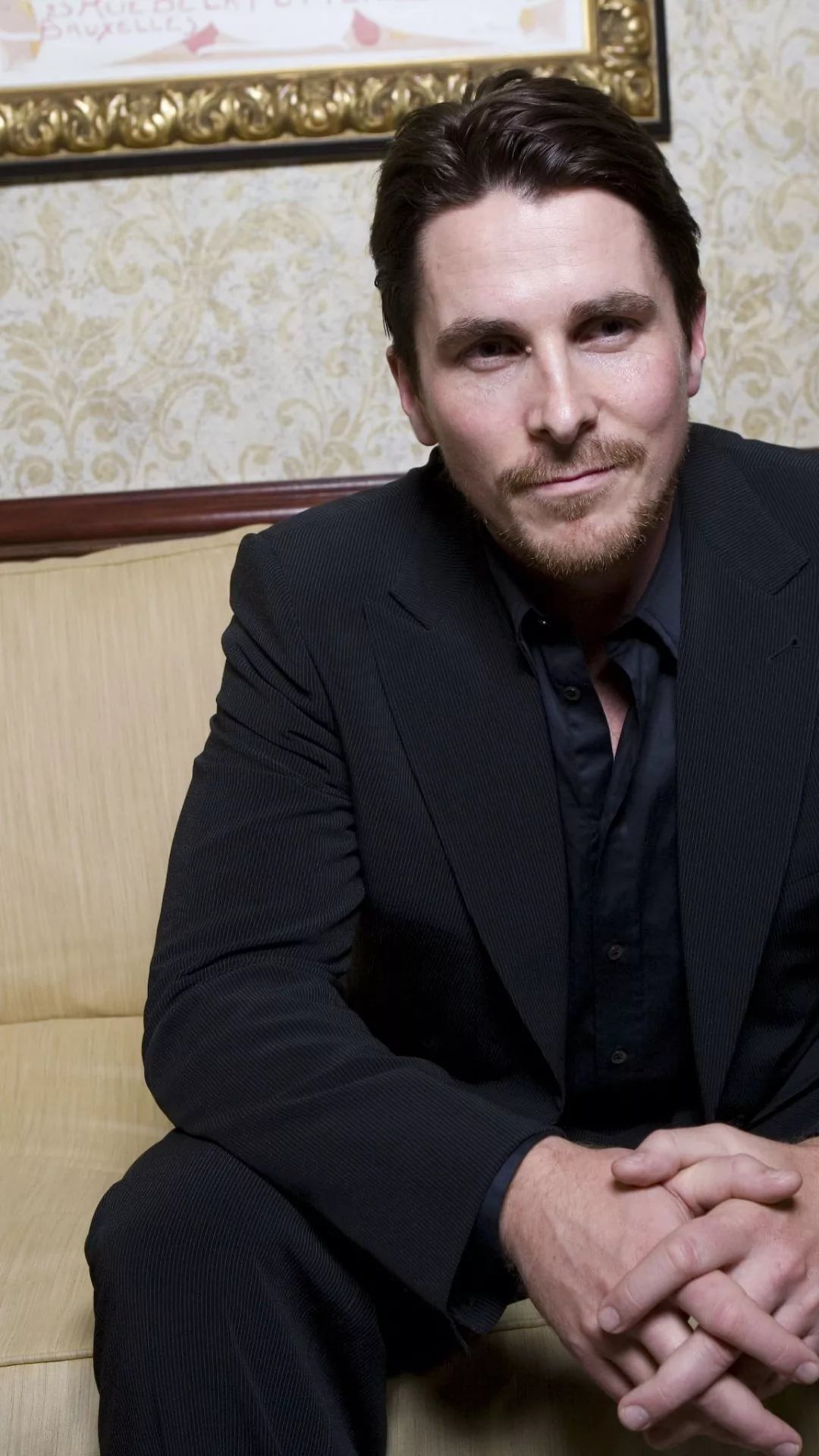 Christian Bale Wallpaper For Iphone - Christian Bale - HD Wallpaper 
