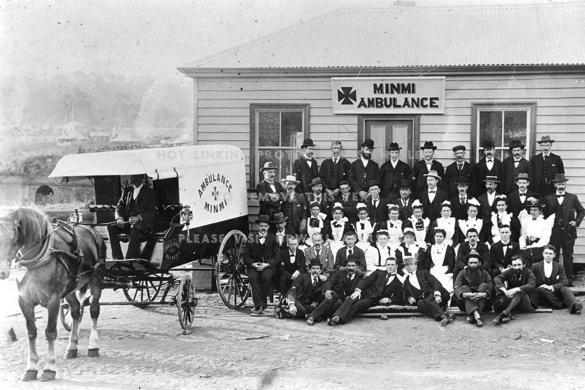 1920 Ambulance Station Horse Paramedic - Stallion - HD Wallpaper 