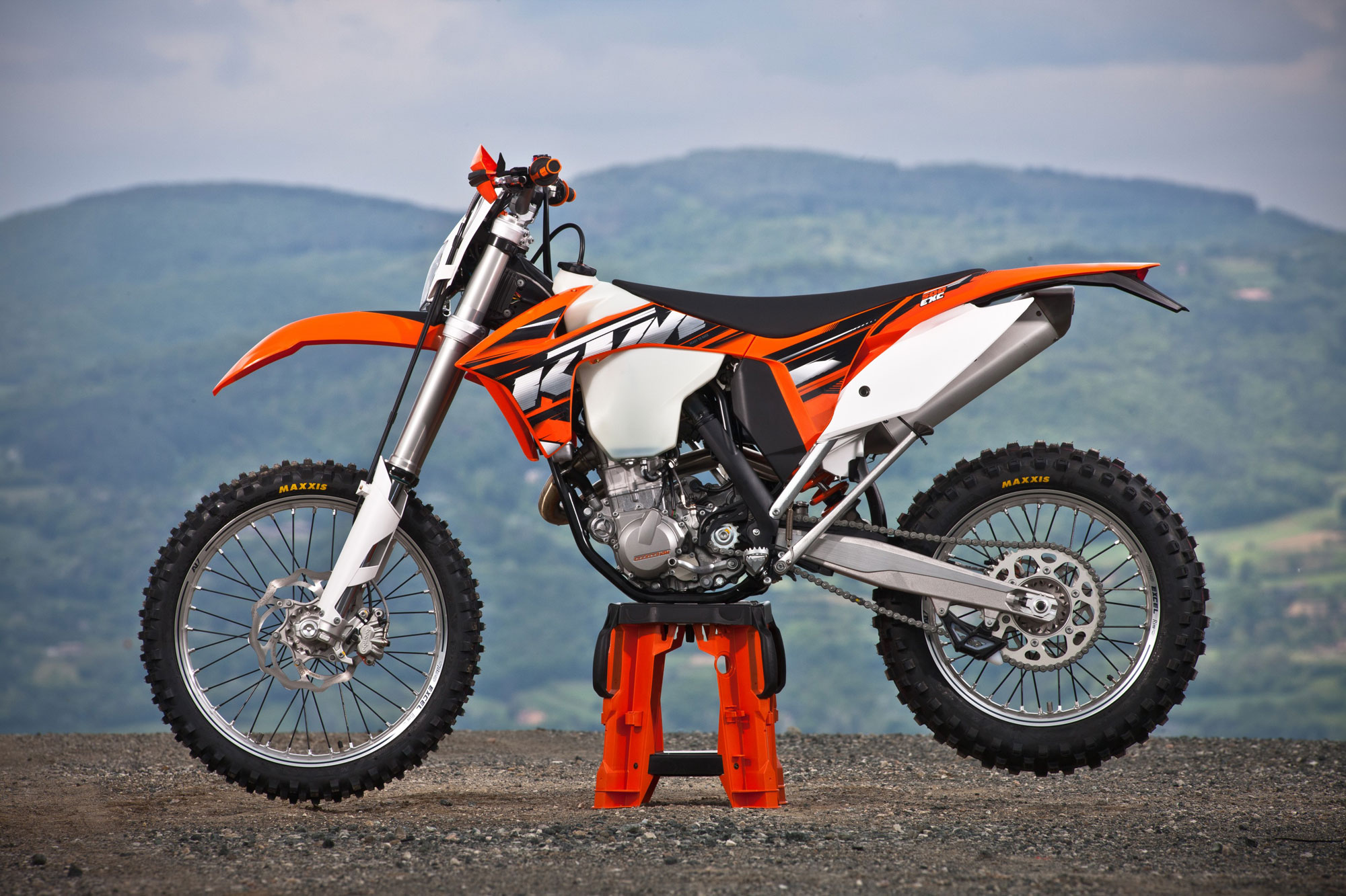 Nice Wallpapers Ktm 500 Exc 2000x1333px - Ktm Off Road Bikes In India - HD Wallpaper 